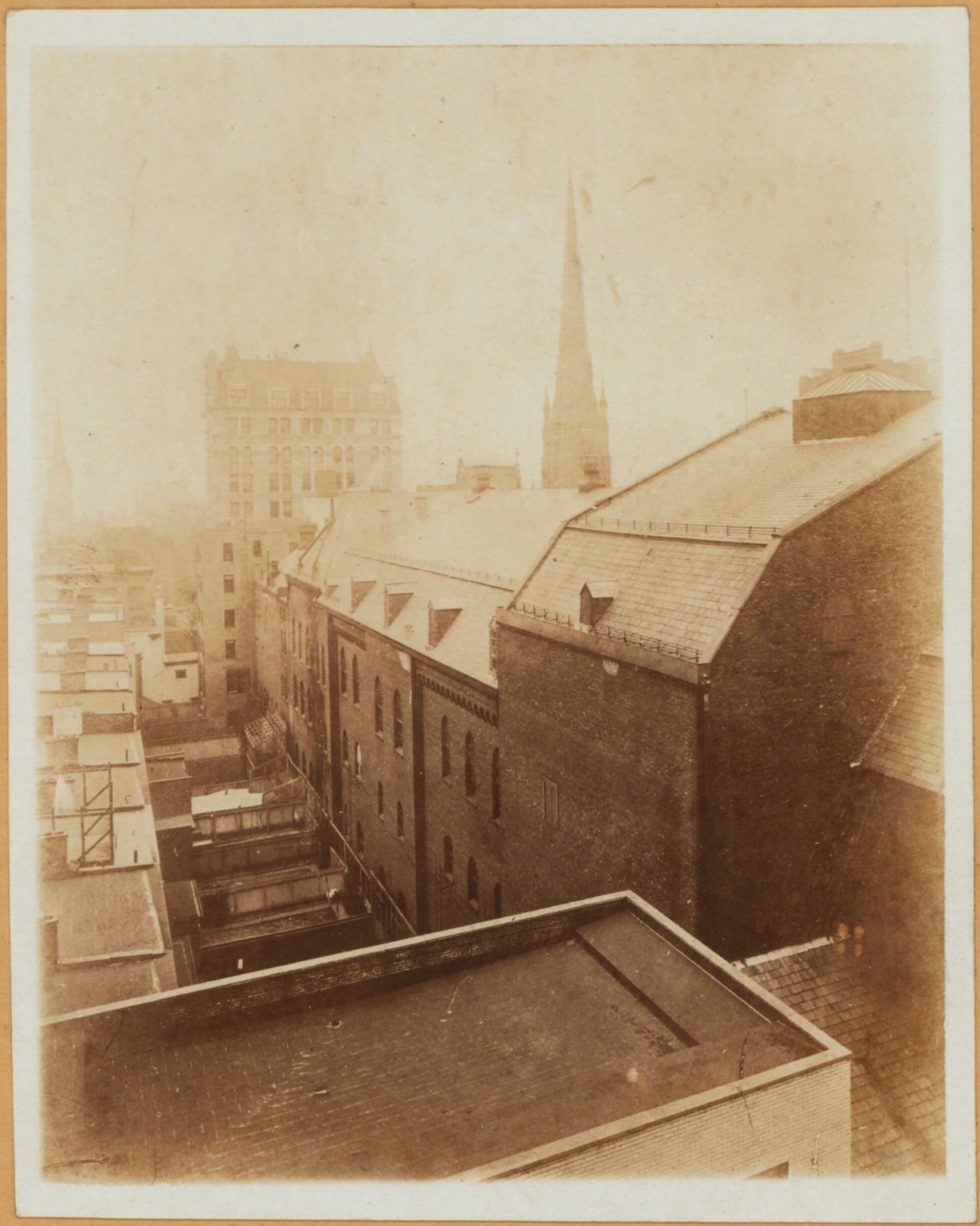 Brooklyn: Montague Street - Court Street