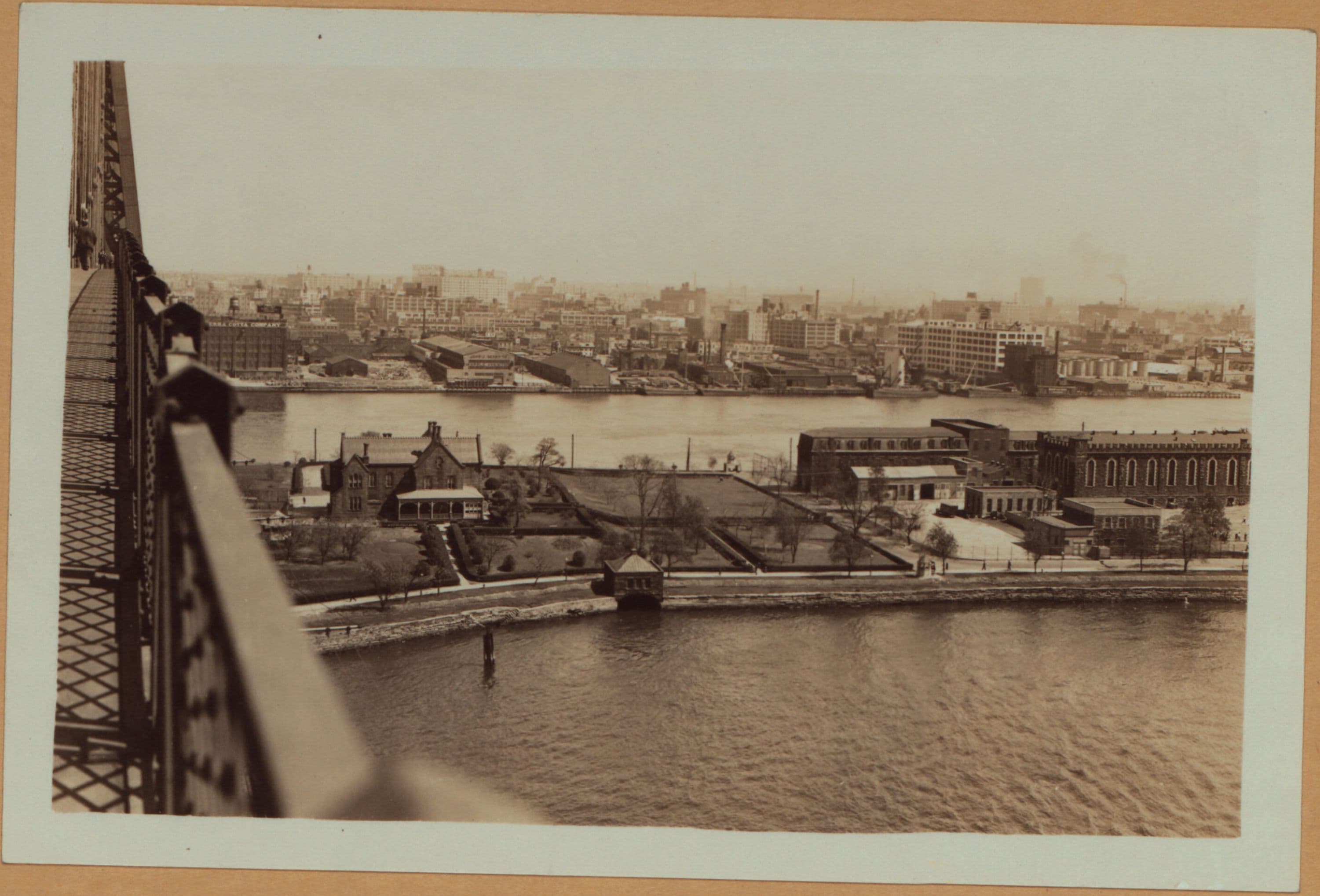 Manhattan: Welfare Island - Penitentiary.
