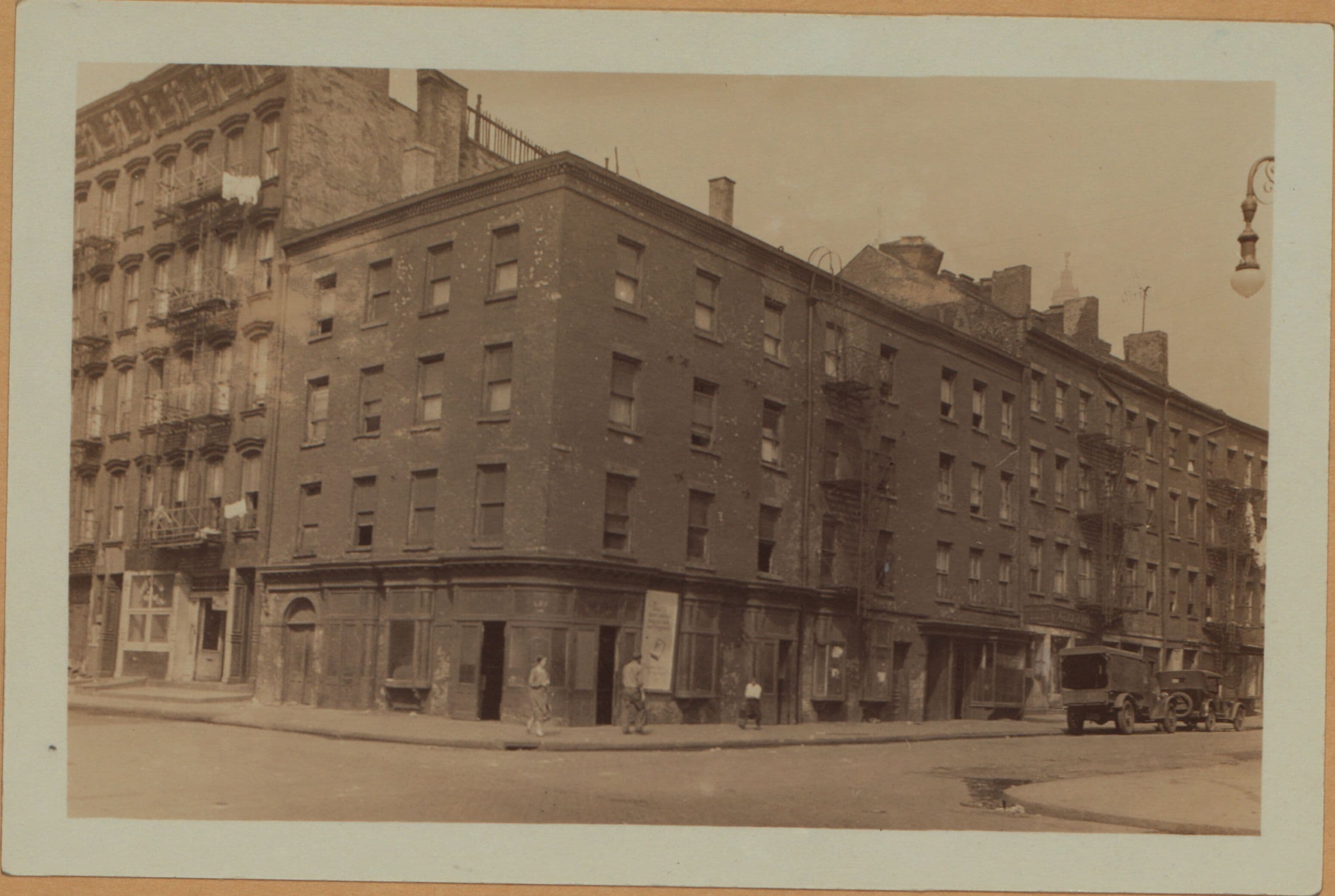 Manhattan: Roosevelt Street - Front Street, 1927