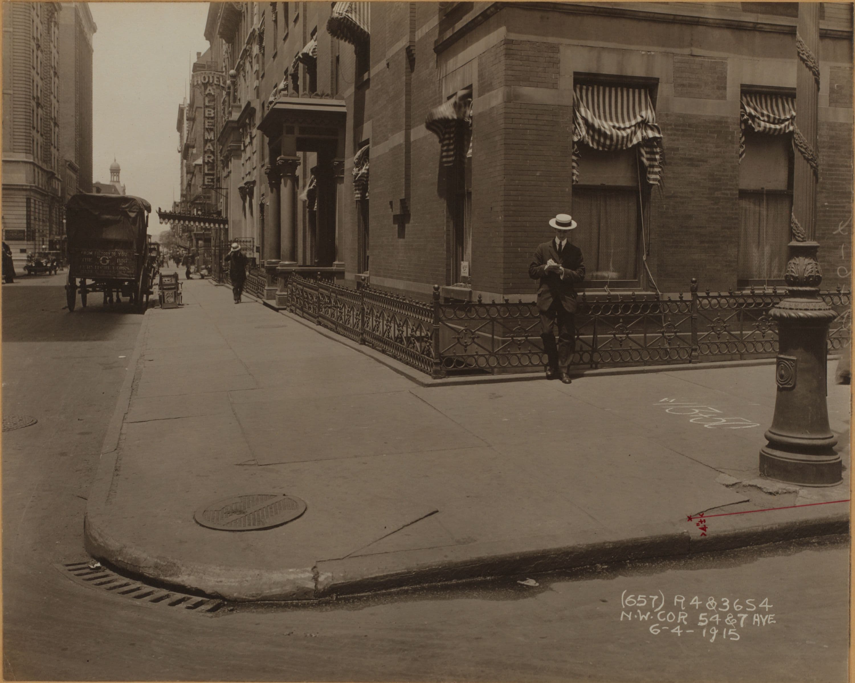 Manhattan: 54th Street (West) - 7th Avenue