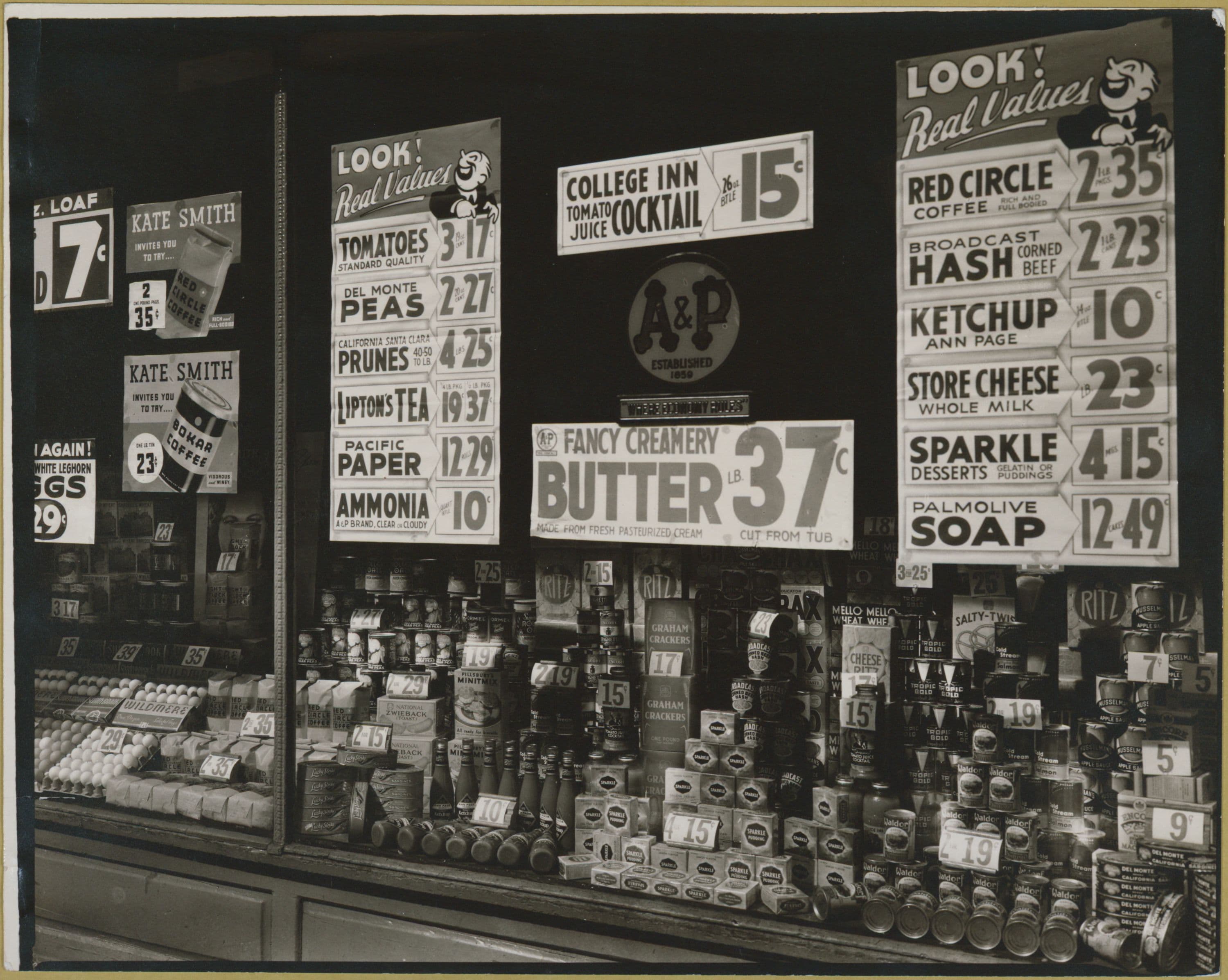 Occupations - Grocery store.
