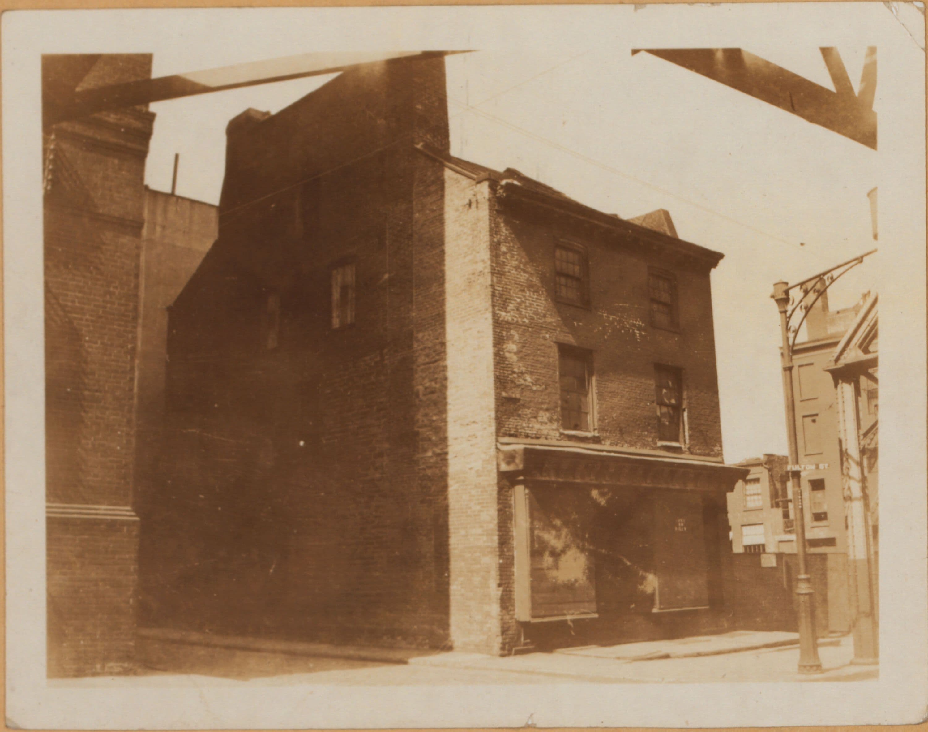 Brooklyn: Fulton Street - Elizabeth Place