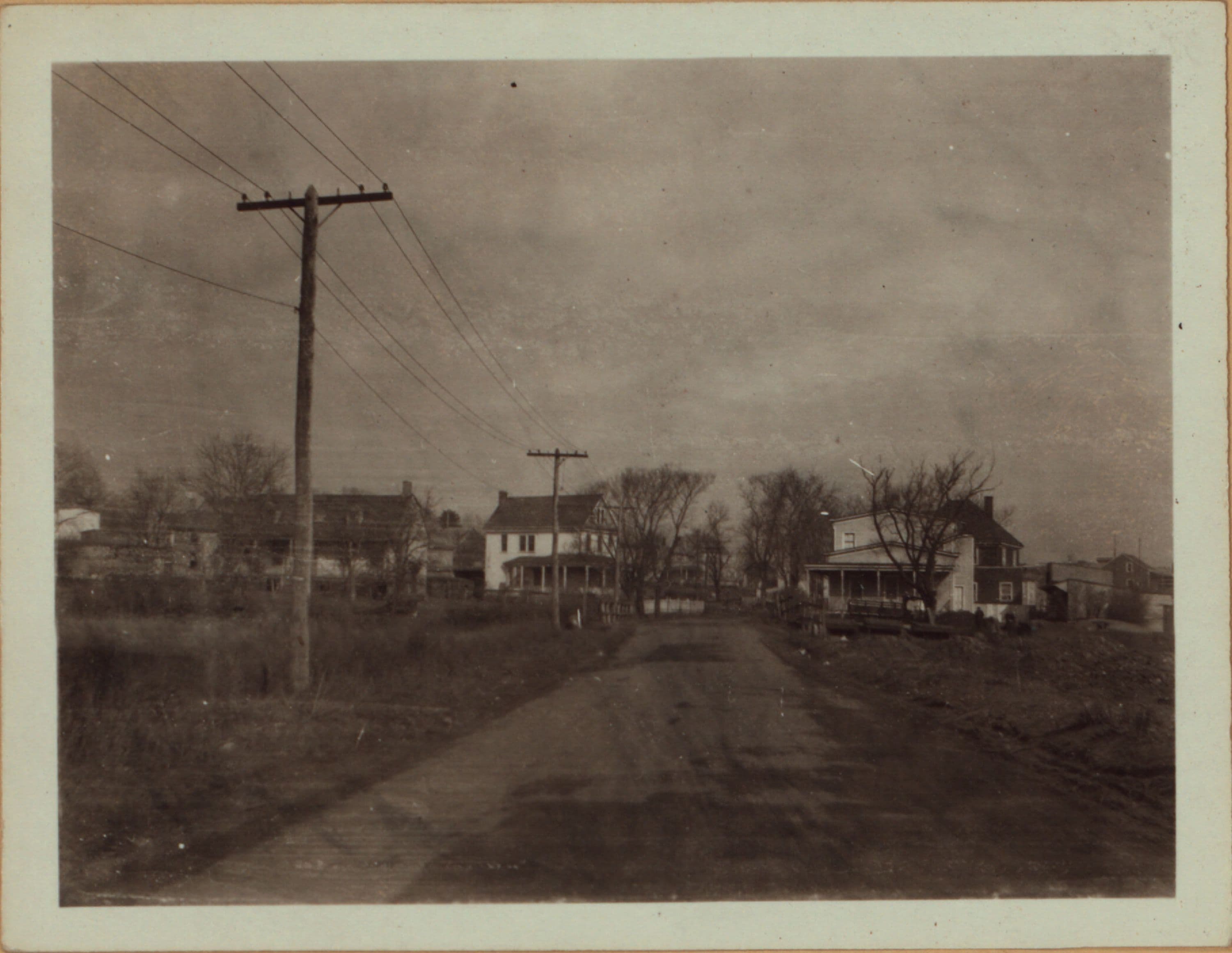 Queens: Colonial Avenue - 62nd Drive