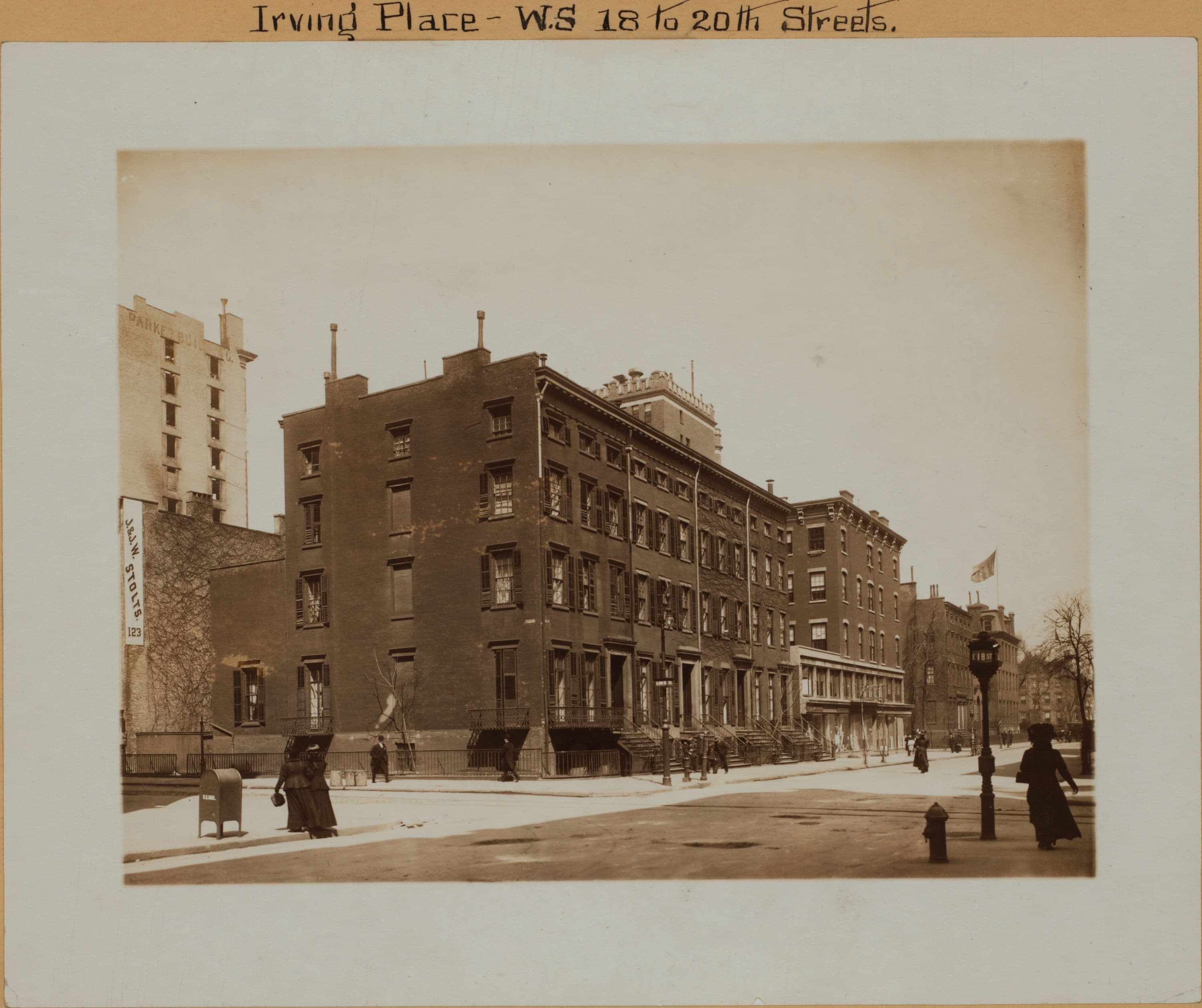 Manhattan: Irving Place - 18th Street