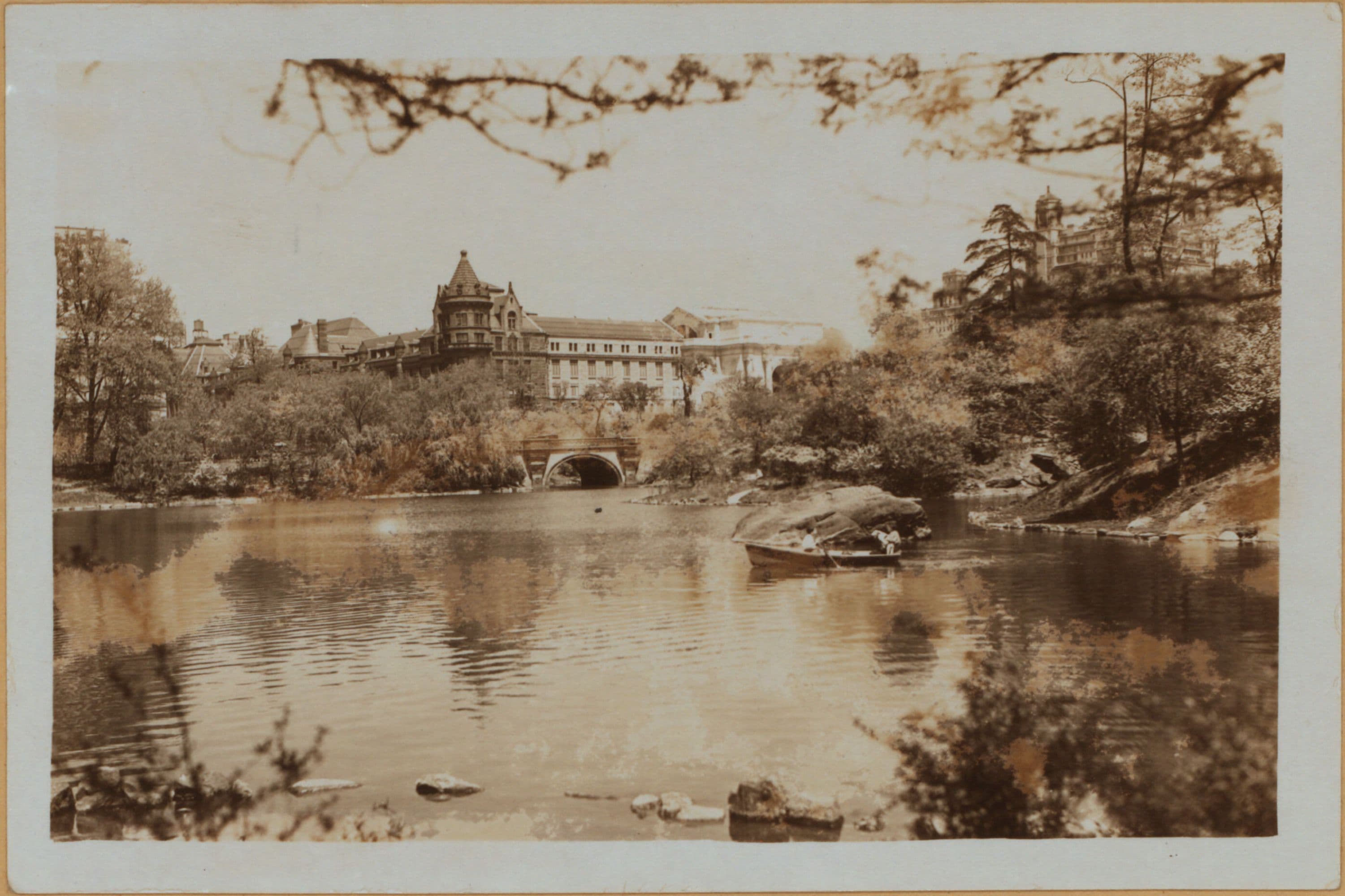 Manhattan: Central Park - The Lake., 1933