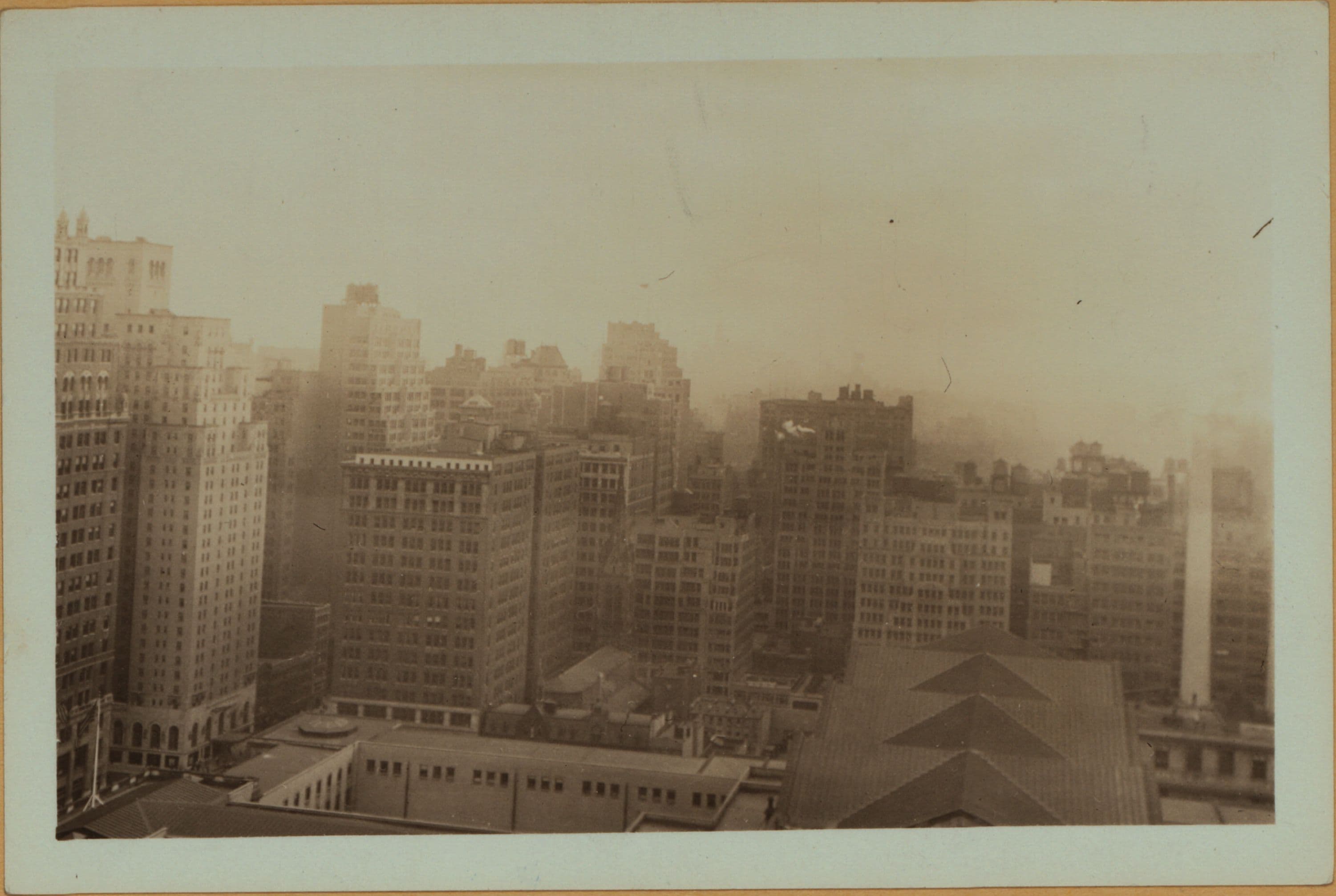 General view - [Manhattan - 34th Street (West) - Pennsylvania building.]