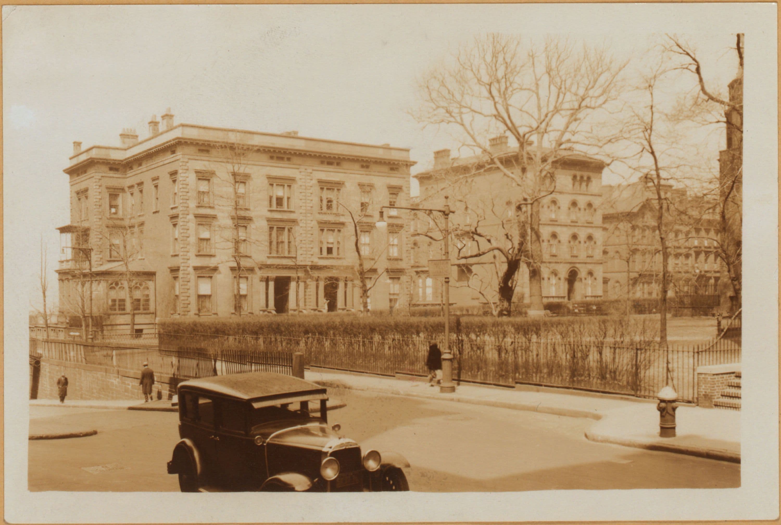 Brooklyn: Pierrepont Place - Pierrepont Street, 1932