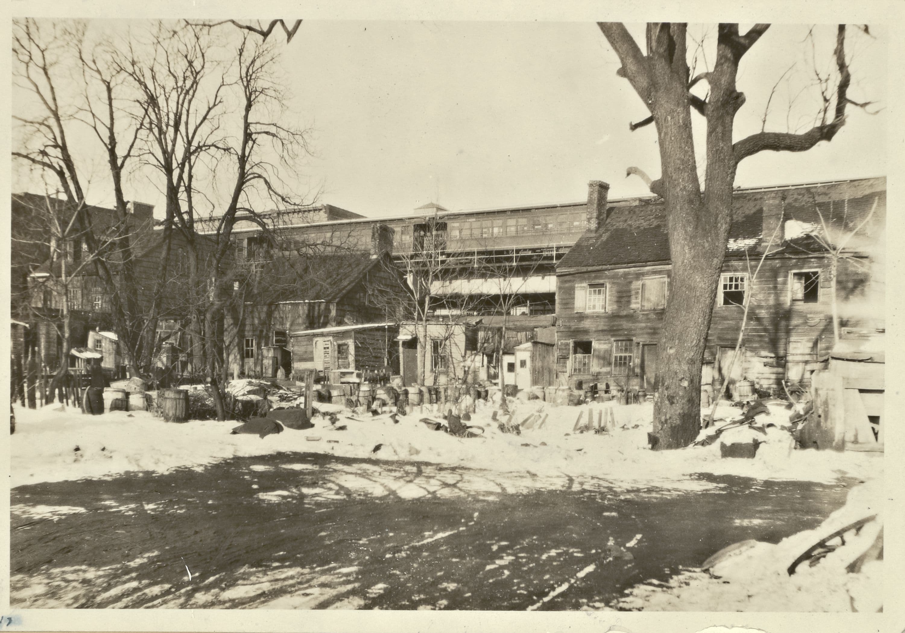 Queens: Jamaica Avenue - 166th Street