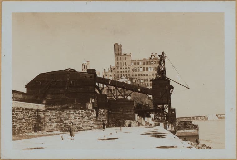 Manhattan: Marie Curie Avenue - 77th Street (East)