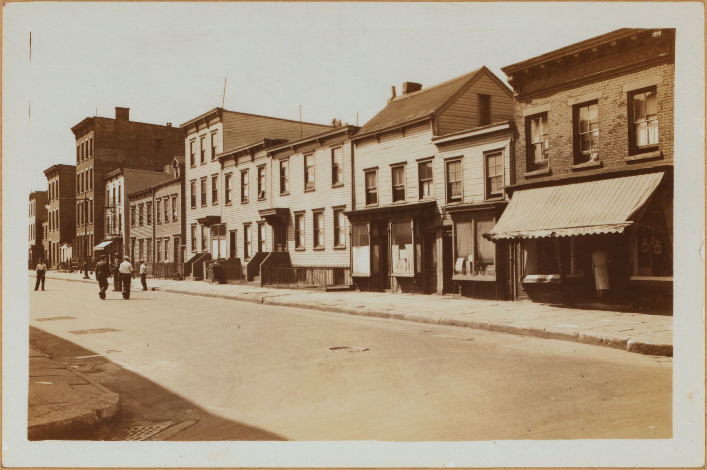 Brooklyn: Warren St. - Bond St.