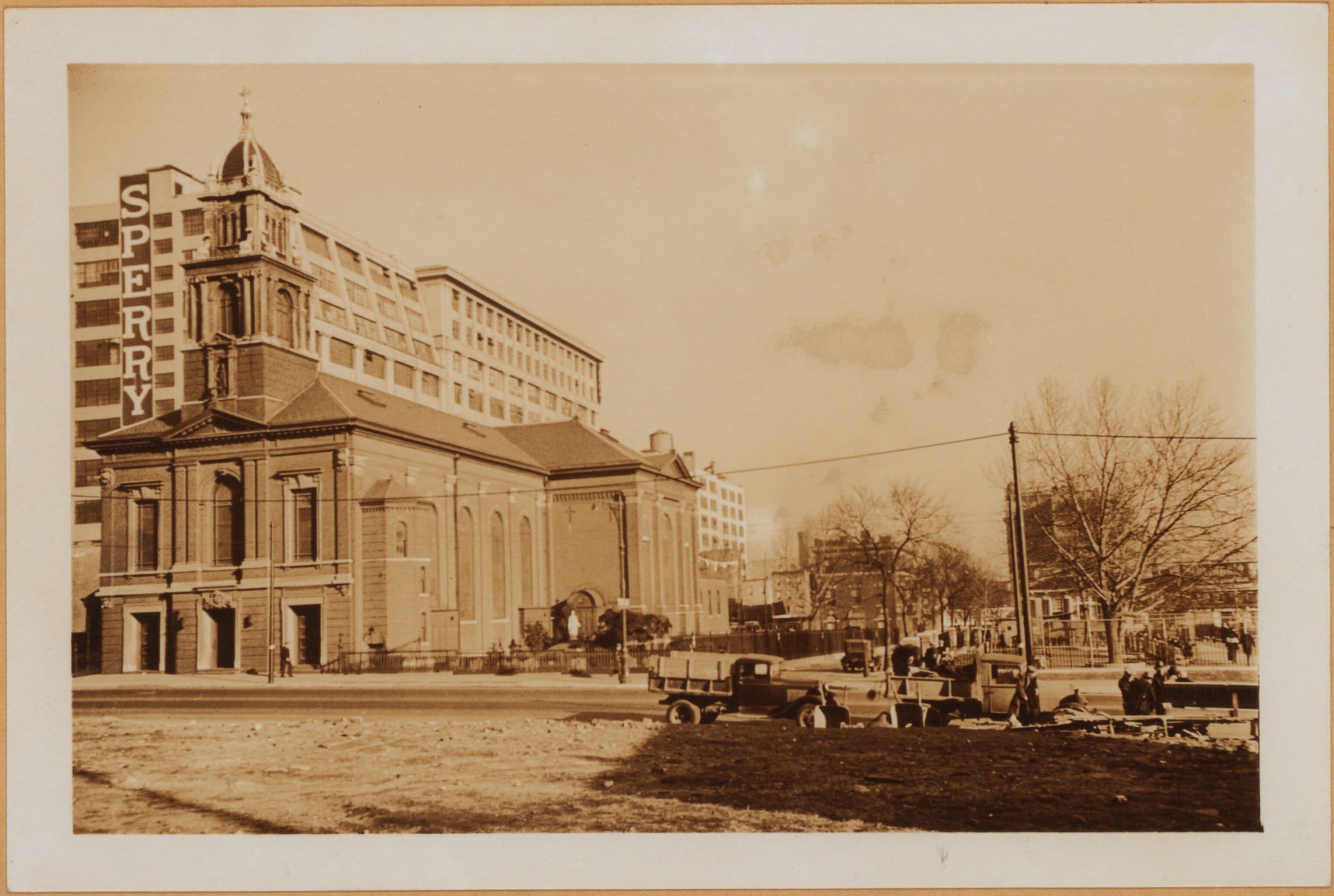 Brooklyn: Jay Street - Cathedral Place