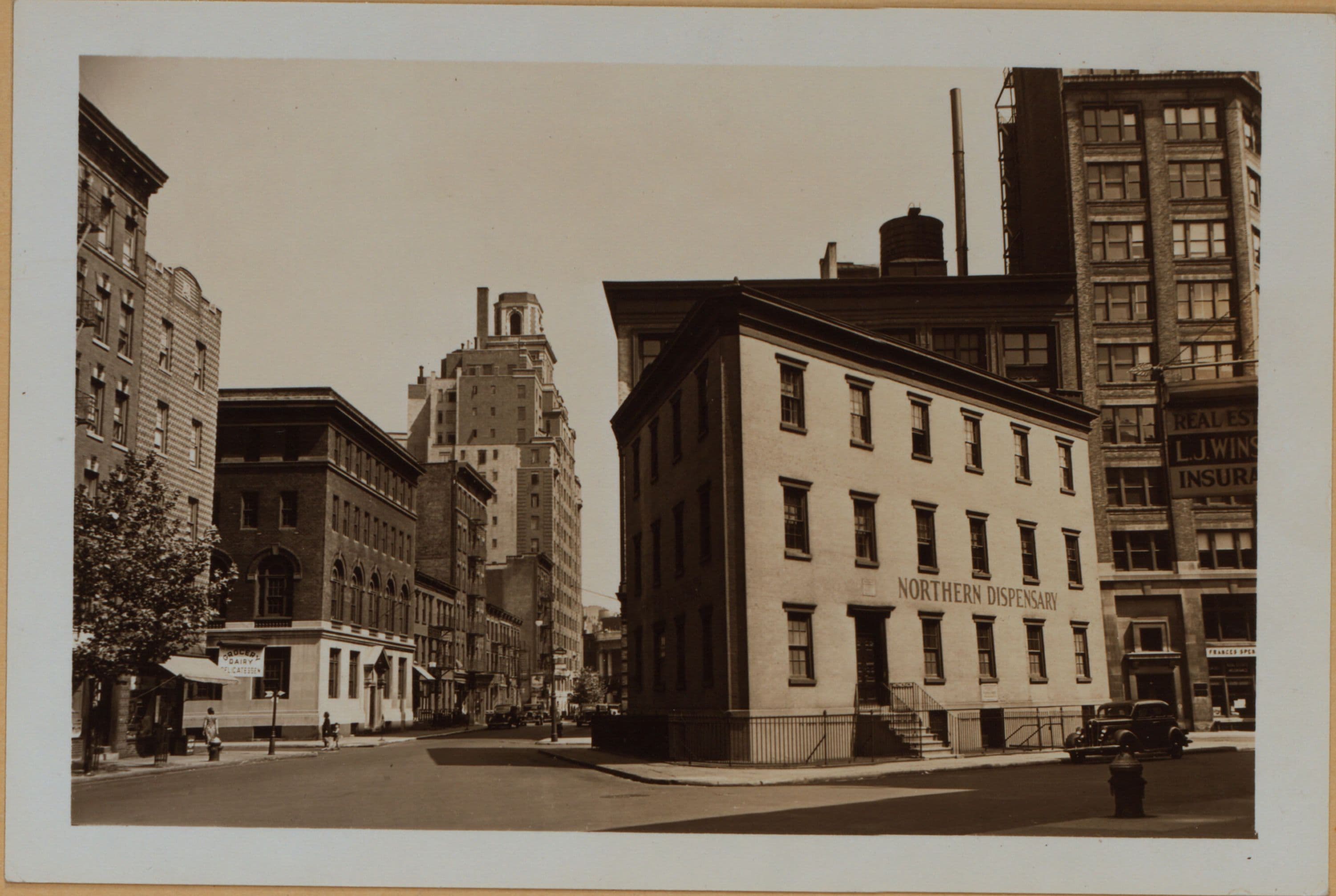 Manhattan: Christopher Street - Waverly Place