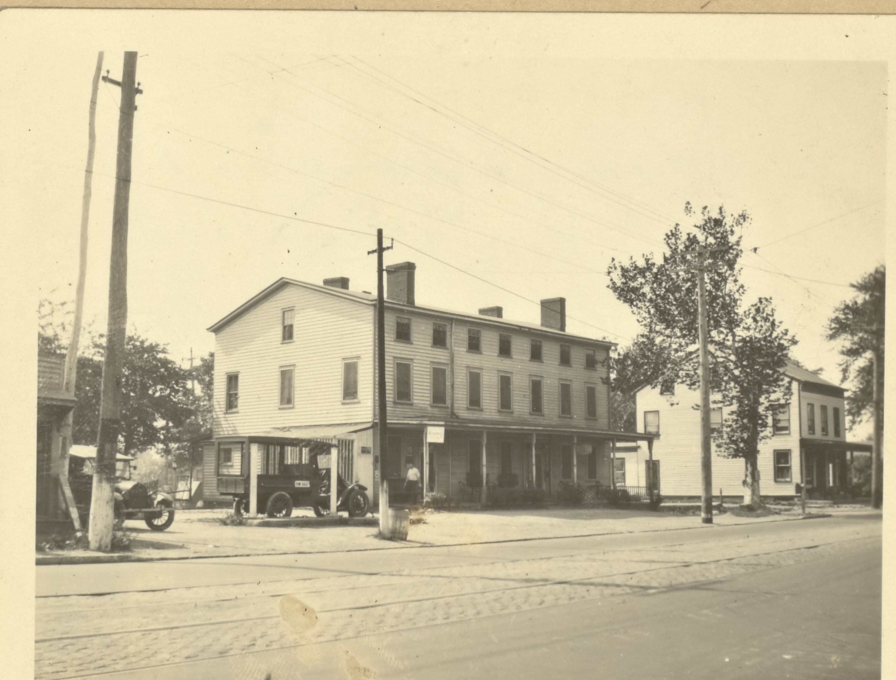 Queens: Jamaica Avenue - 212th Street