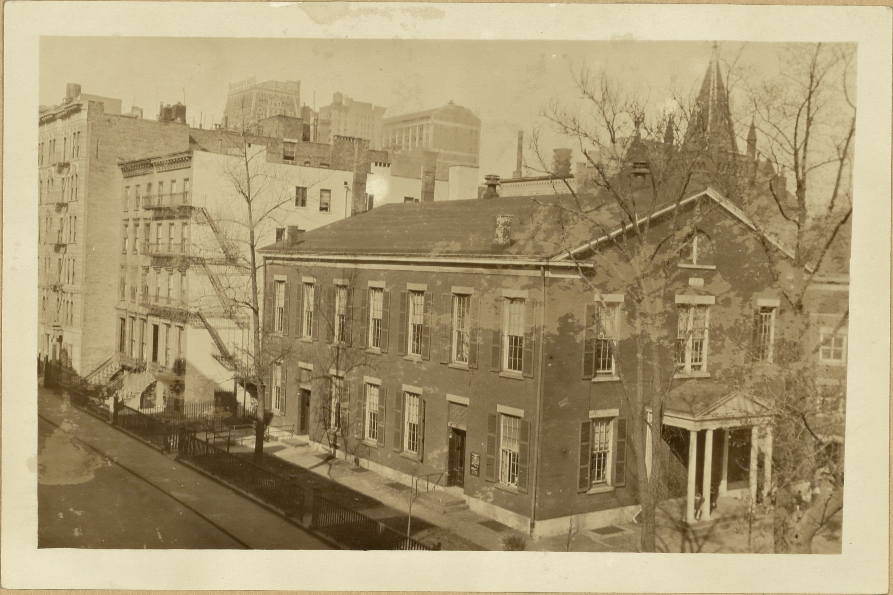 Manhattan: 15th Street (East) - Rutherford Place