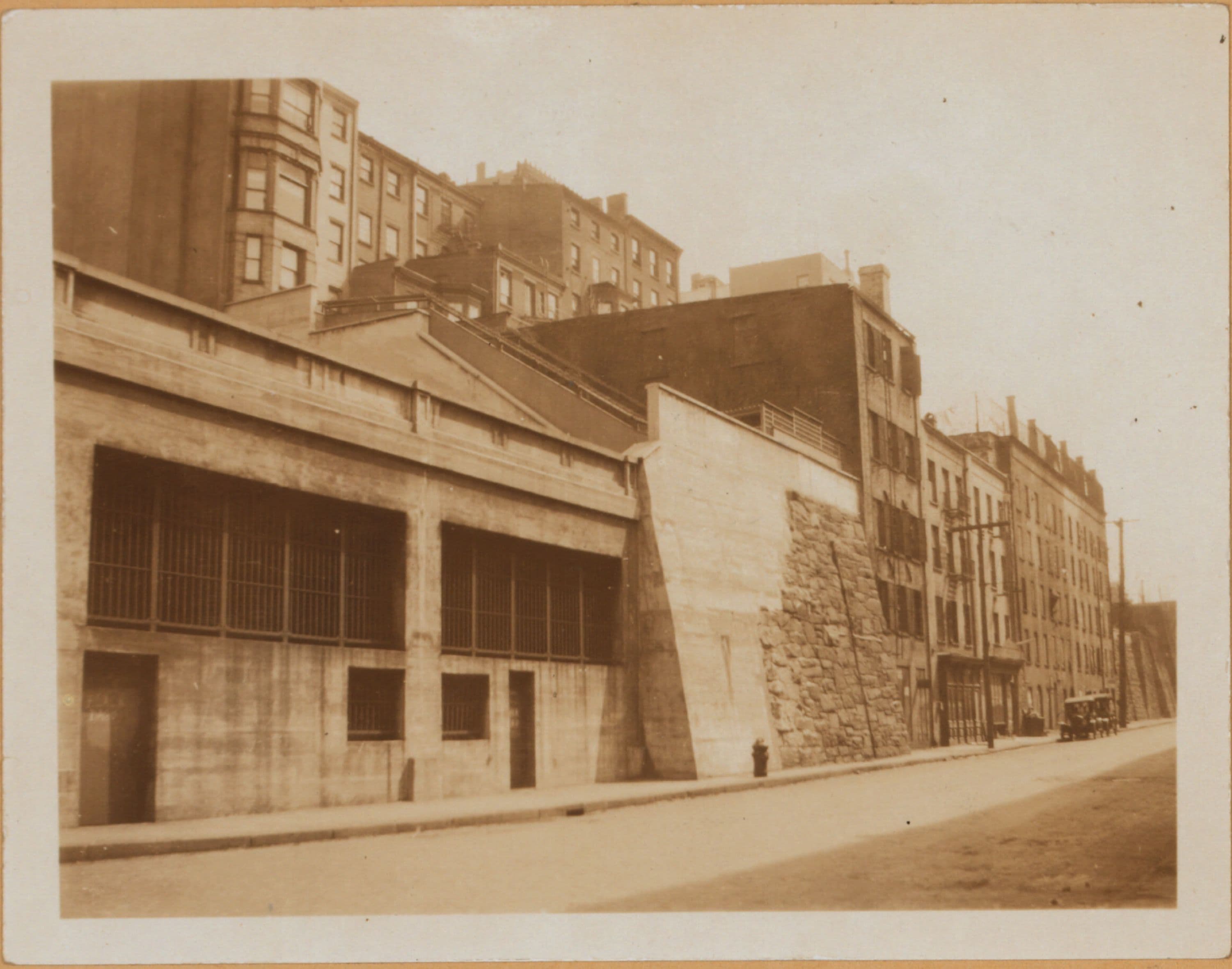 Brooklyn: Furman Street - Pineapple Street