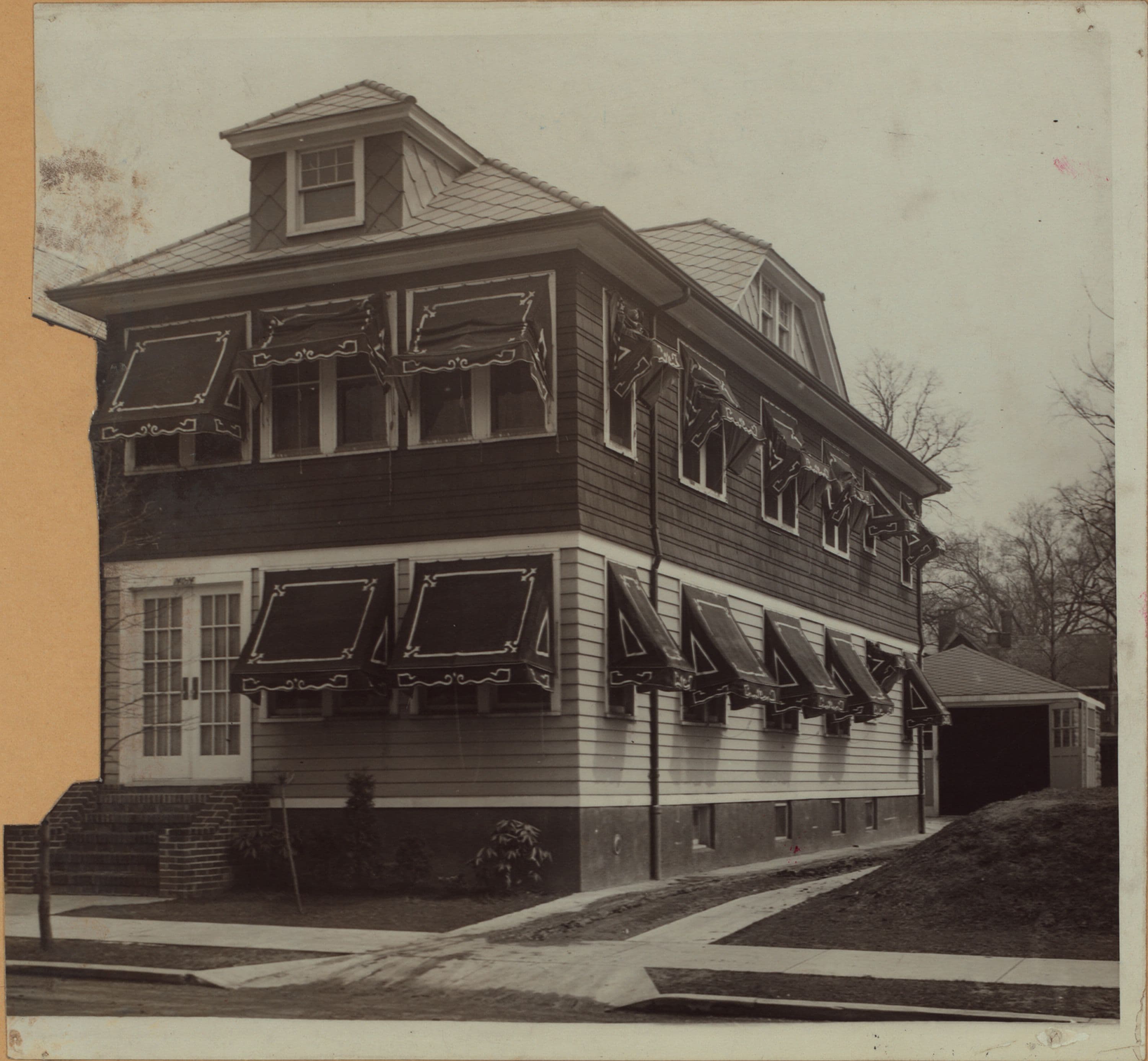 Queens: Cherry Avenue - Kissena Boulevard
