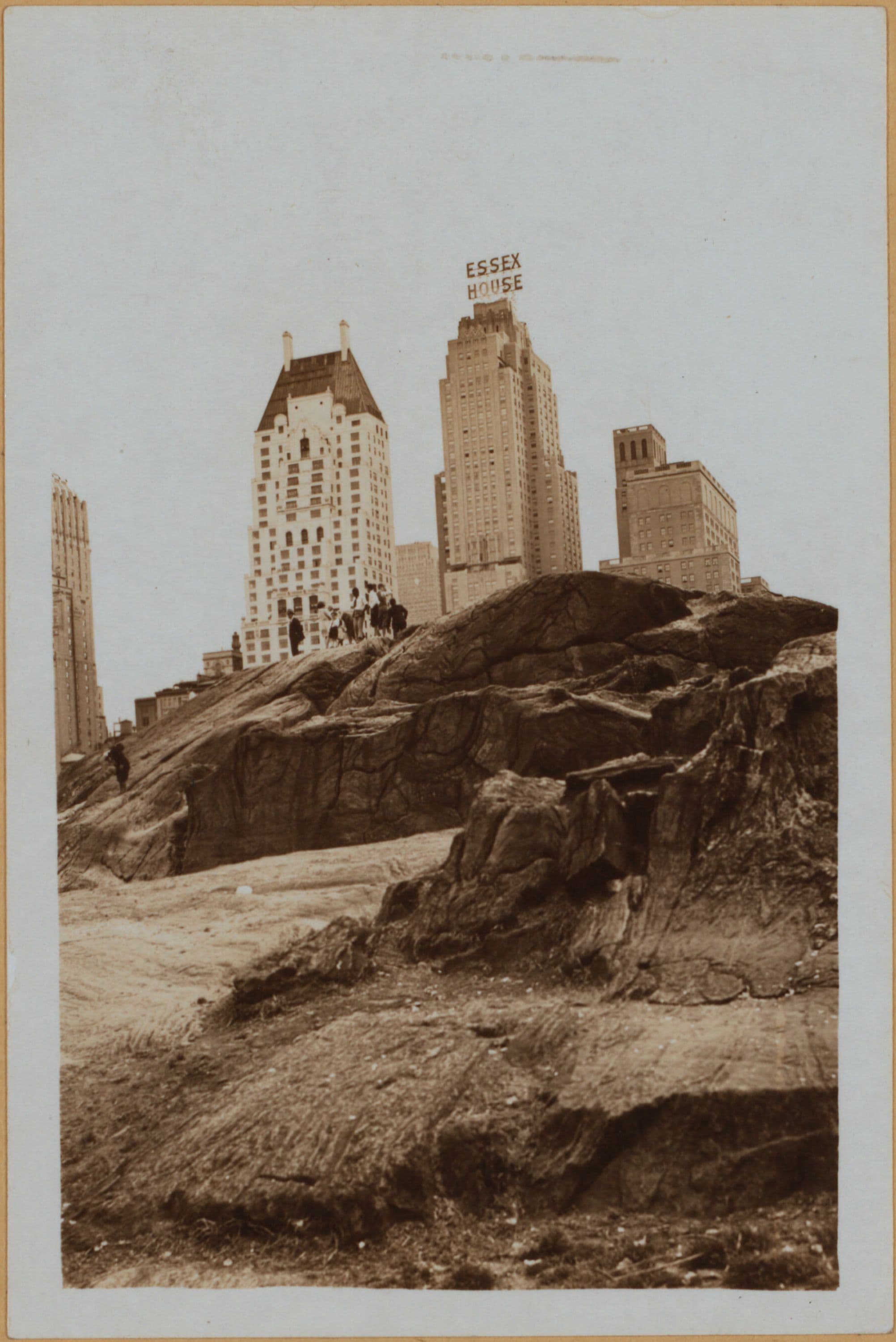 Manhattan: Central Park - Cliffs; Essex House; Metropolitan Club; Netherlands Hotel; Plaza Hotel.