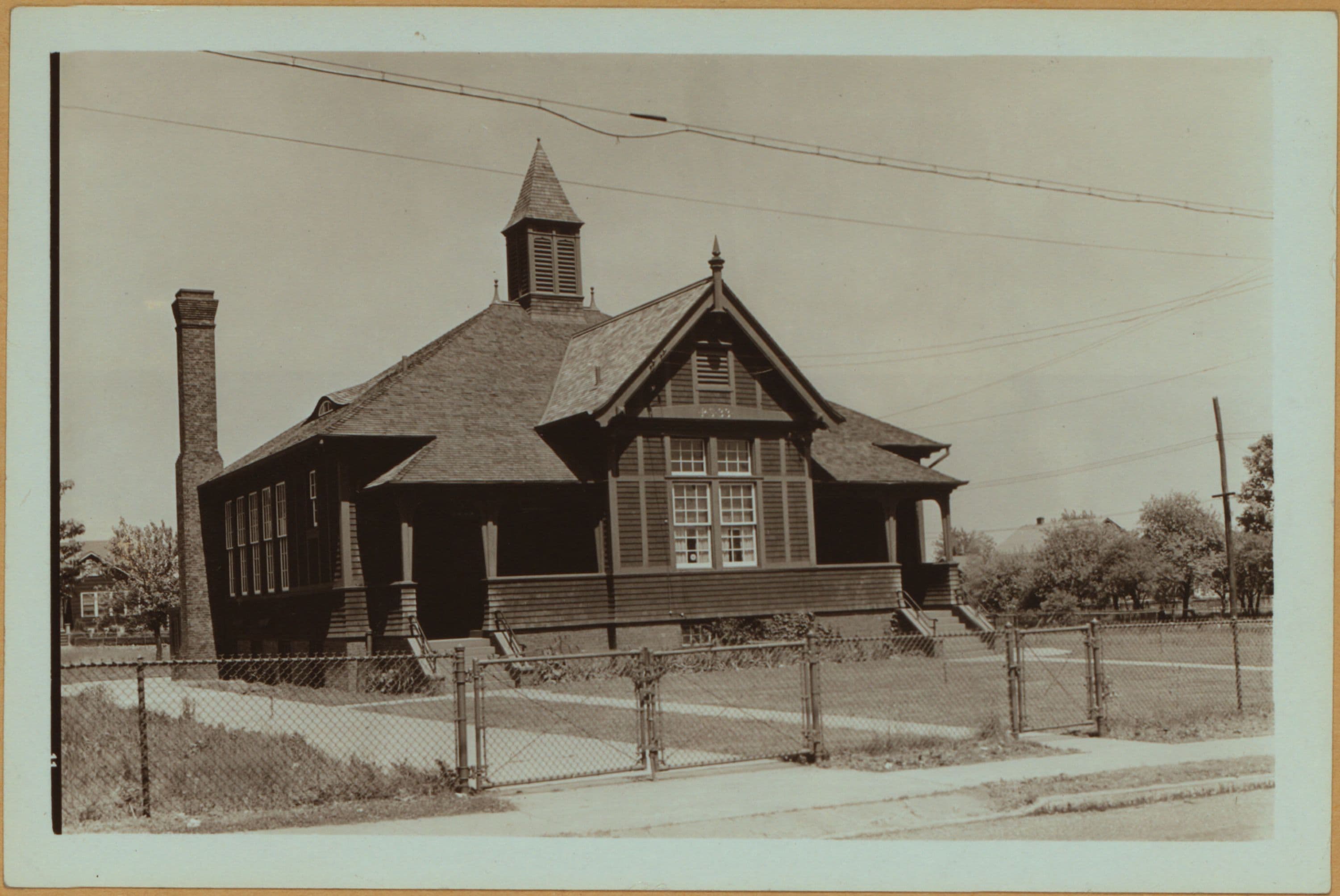 Richmond: Midland Avenue - Lisbon Place