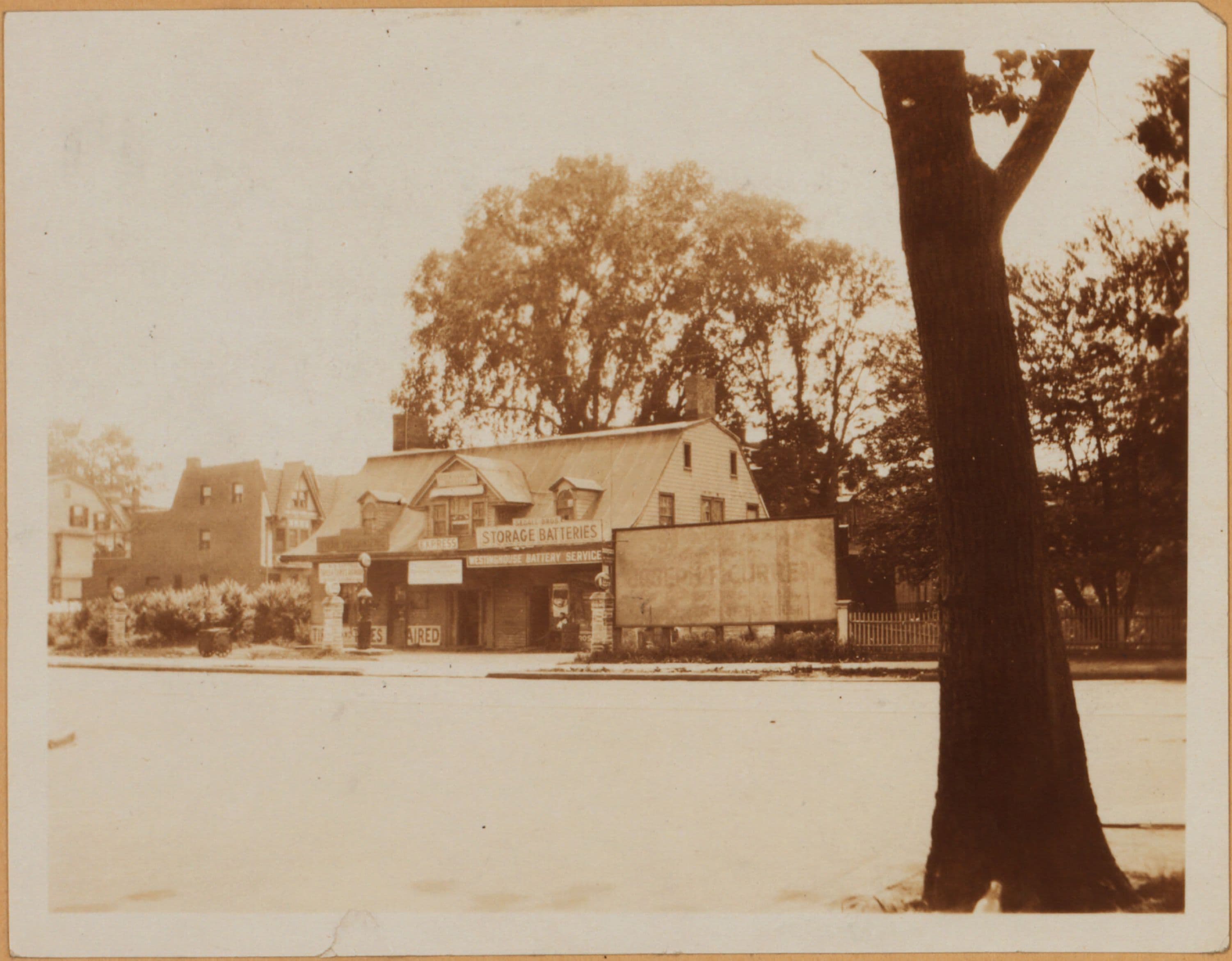 Brooklyn: Flatbush Avenue - Chester Court