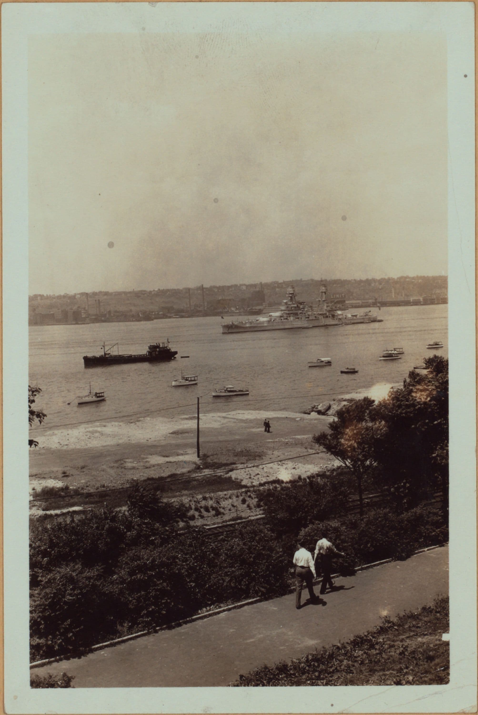 Manhattan: Riverside Park - U. S. battleships.