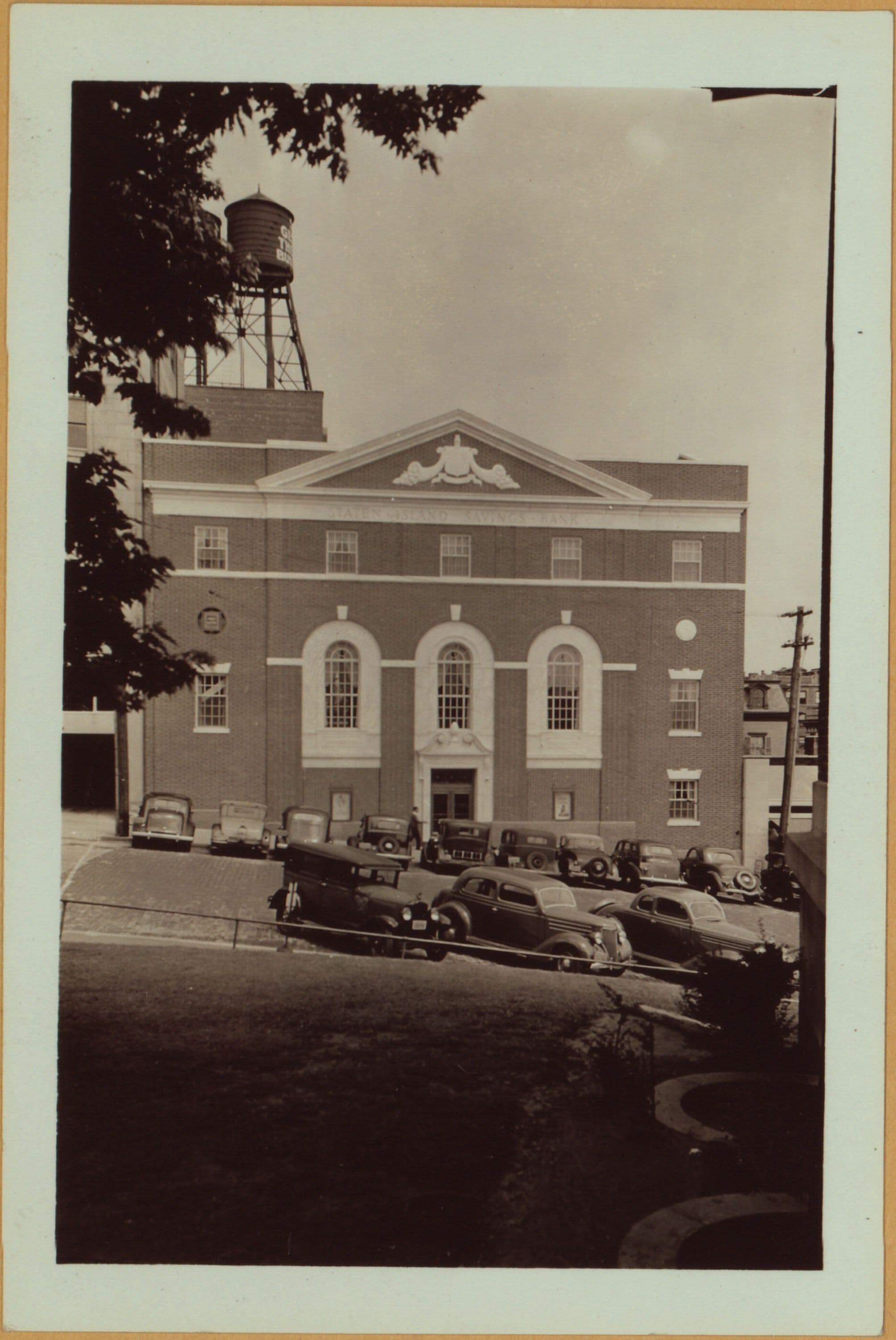 Richmond: Hyatt Street - Stuyvesant Place