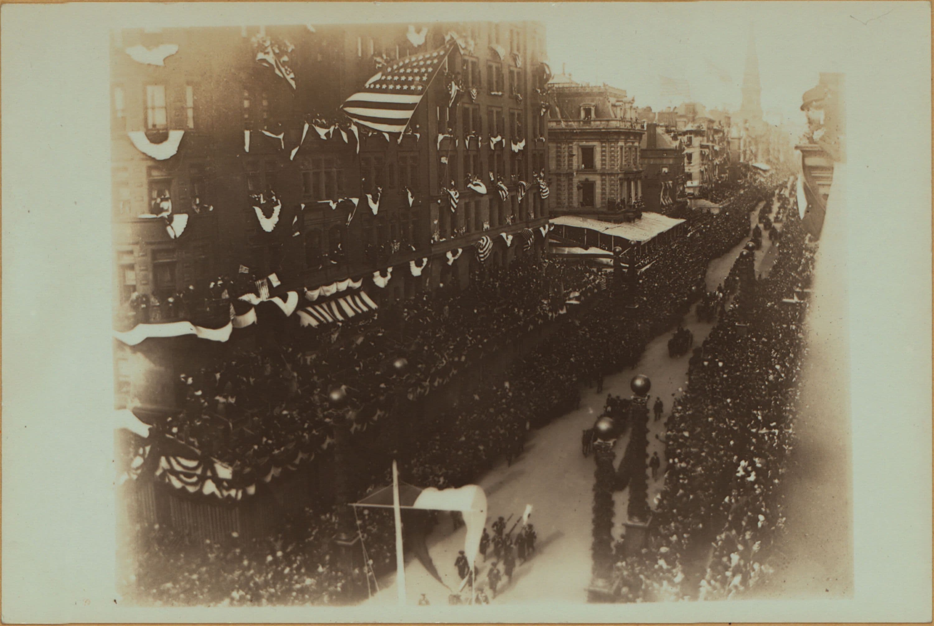 Celebrations - Parades - Municipal events - The Dewey Parade., 1899