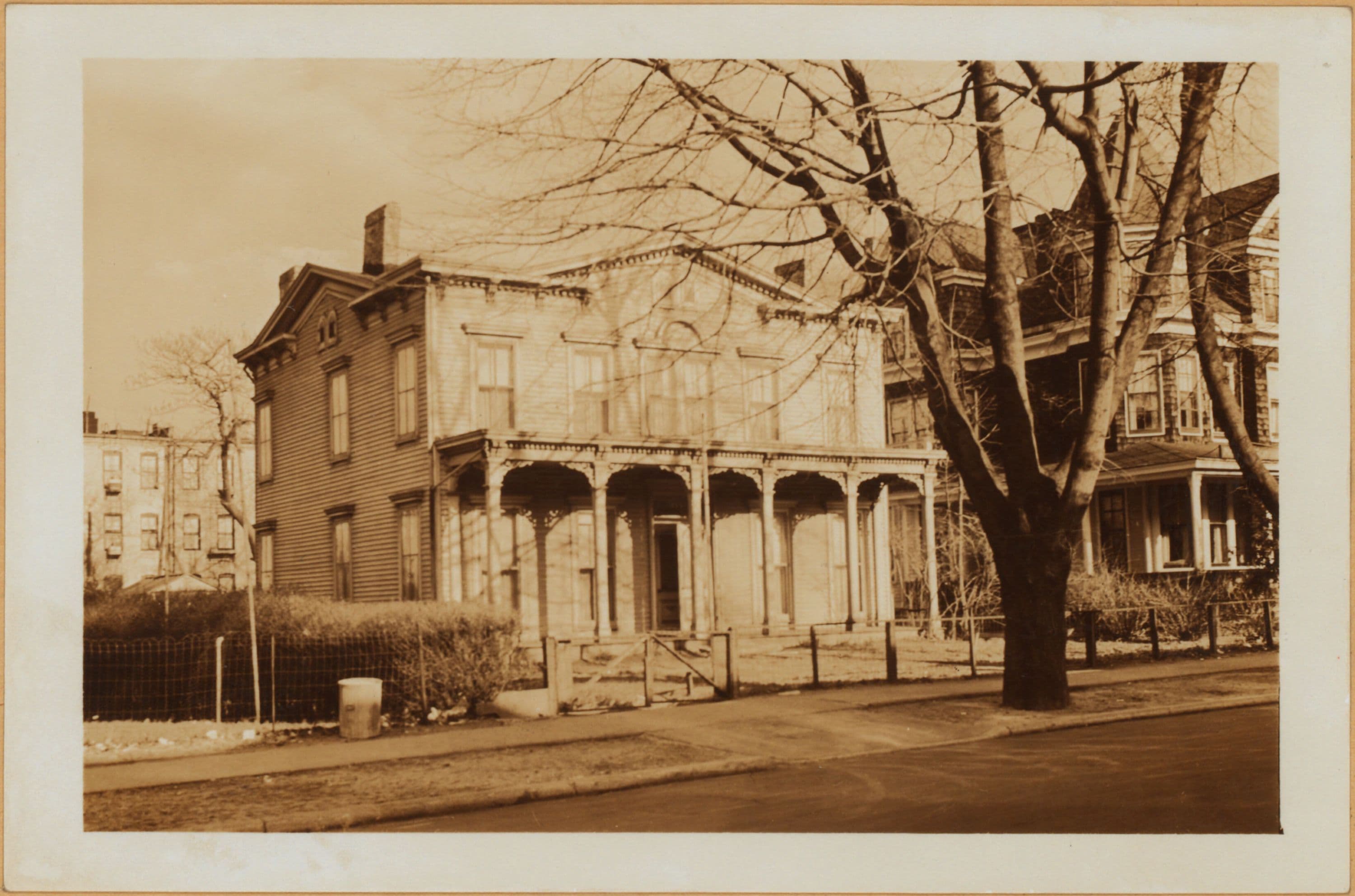 Brooklyn: Ovington Avenue - 3rd Avenue