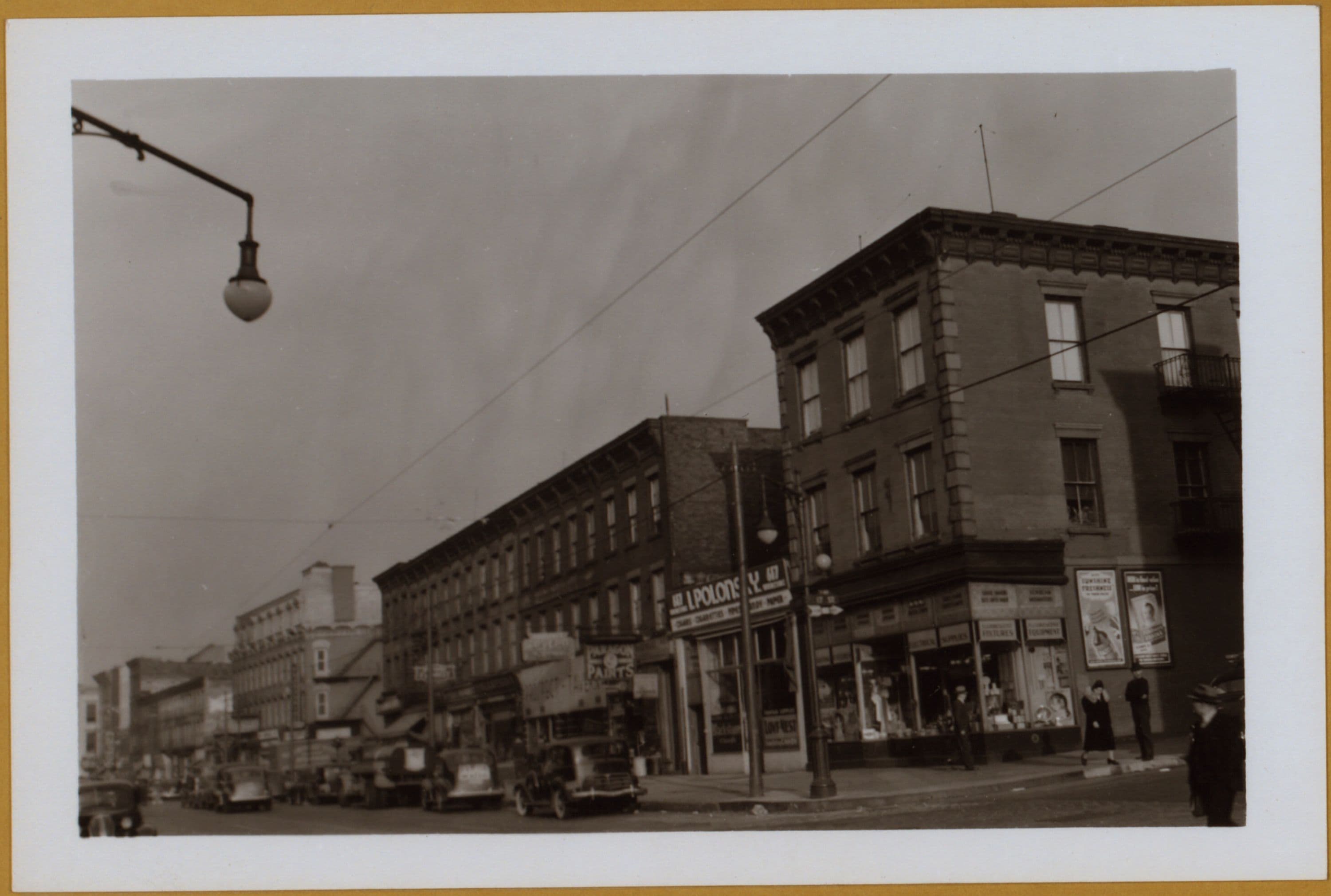 Brooklyn: 5th Avenue - 16th Street, 1941