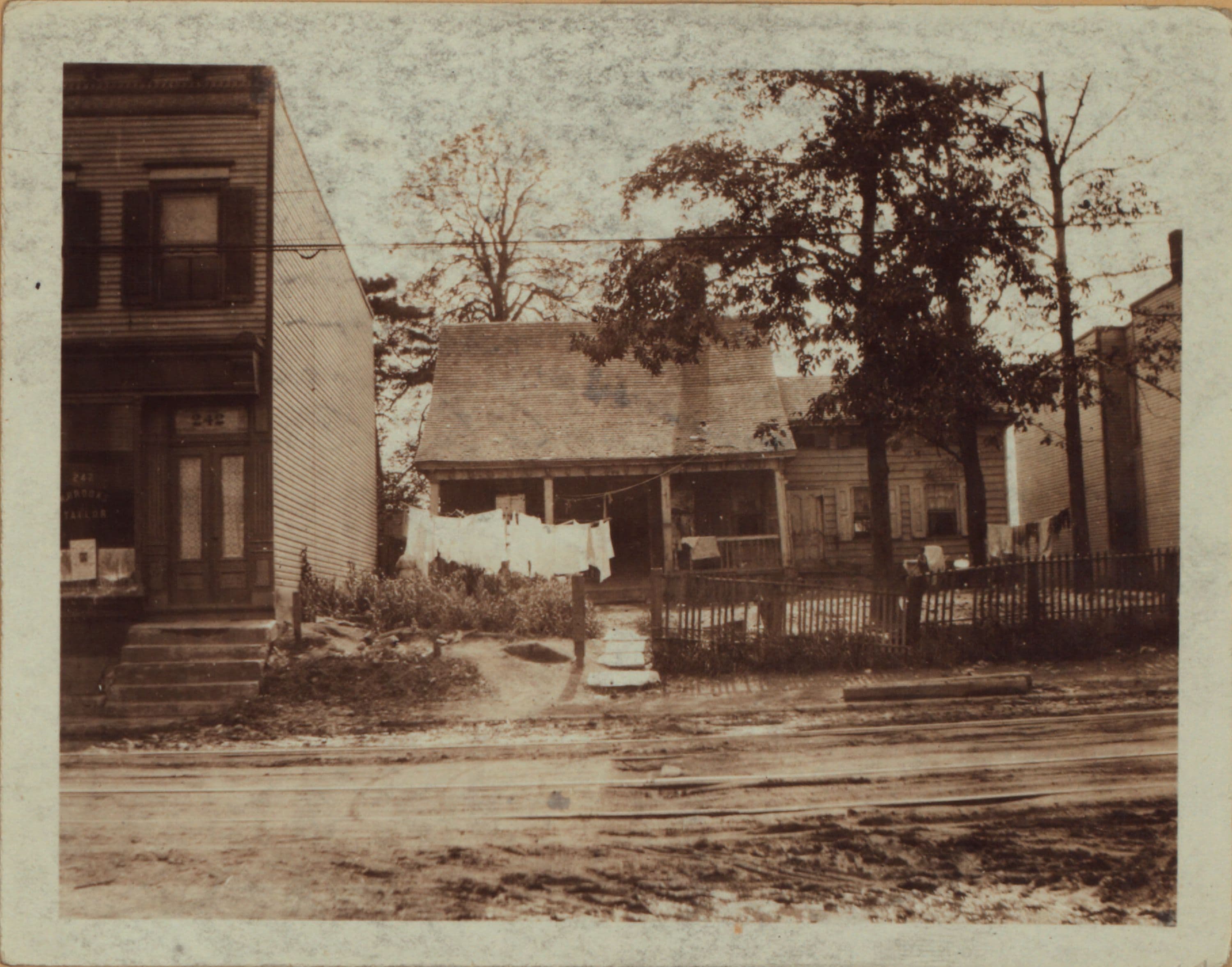 Queens: Corona Avenue - 54th Avenue, 1922–1926