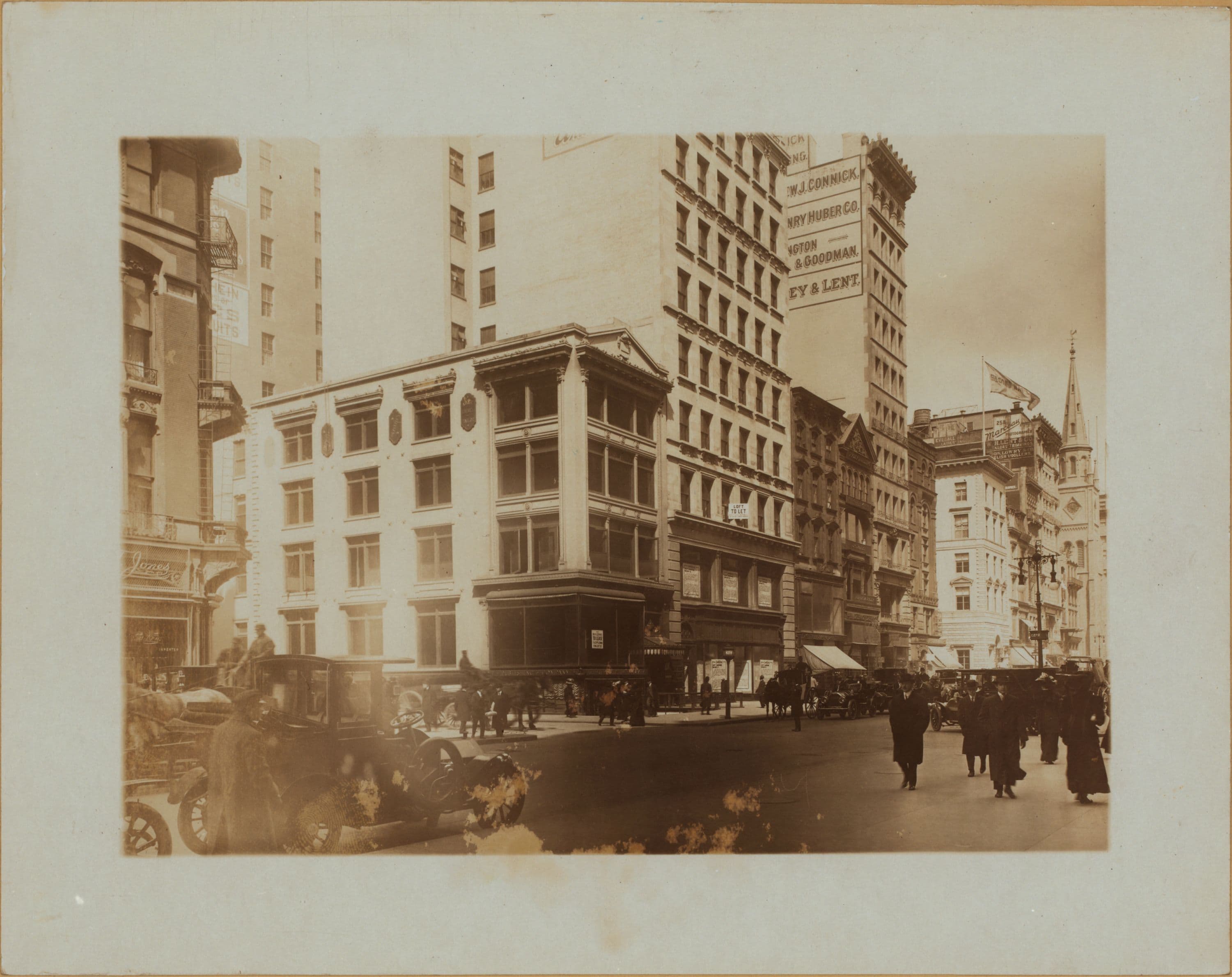 Manhattan: 5th Avenue - 27th Street