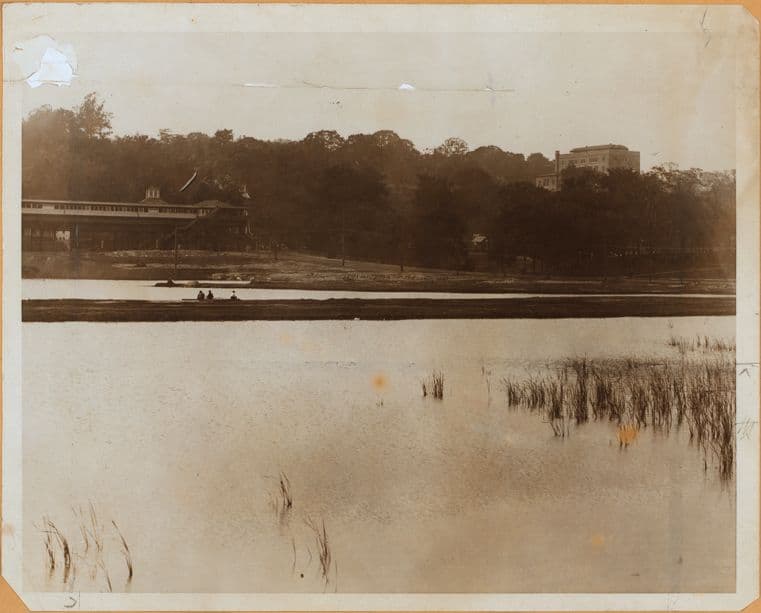 Bronx: Van Cortlandt Park.