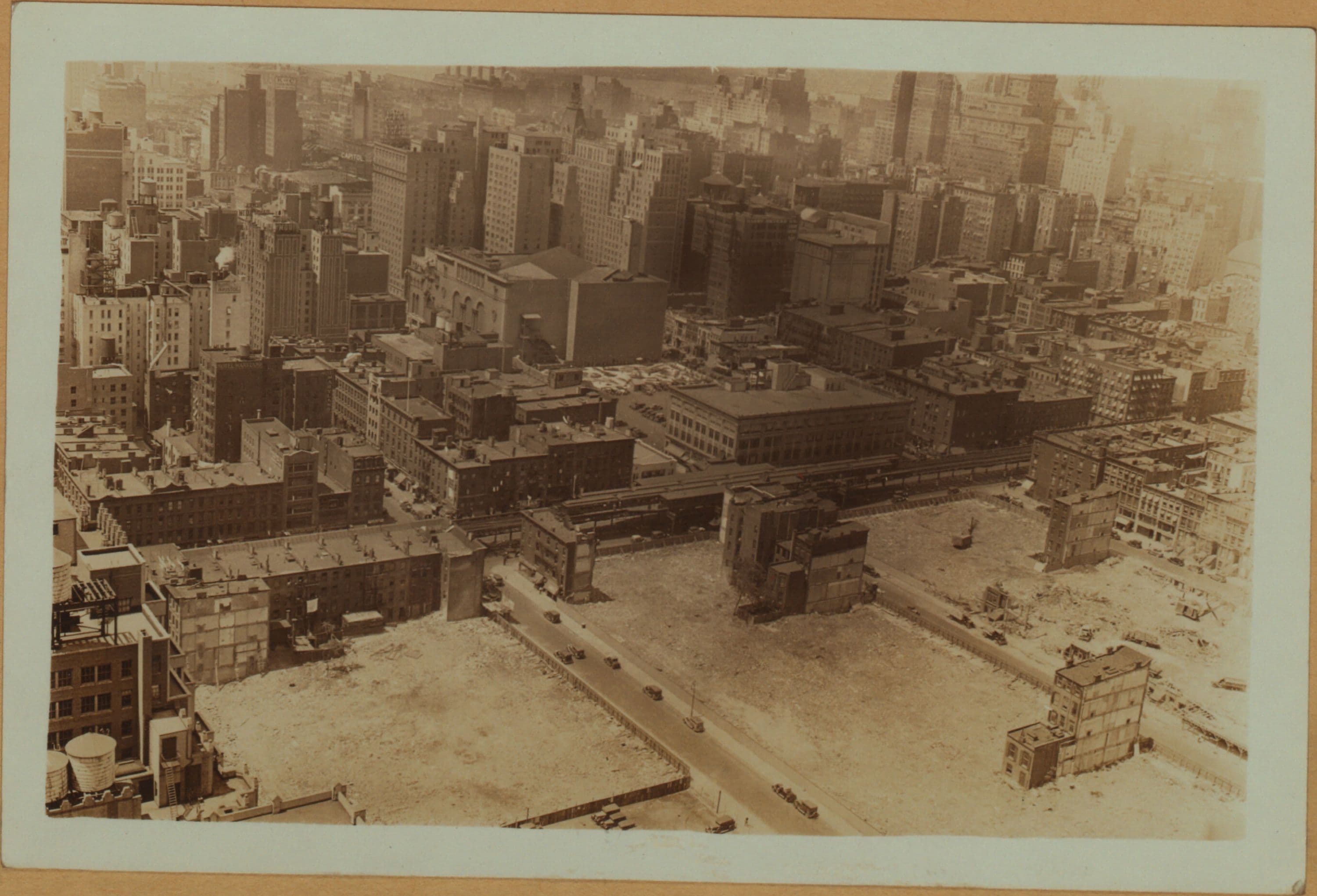 General view - Rockefeller Center - North.