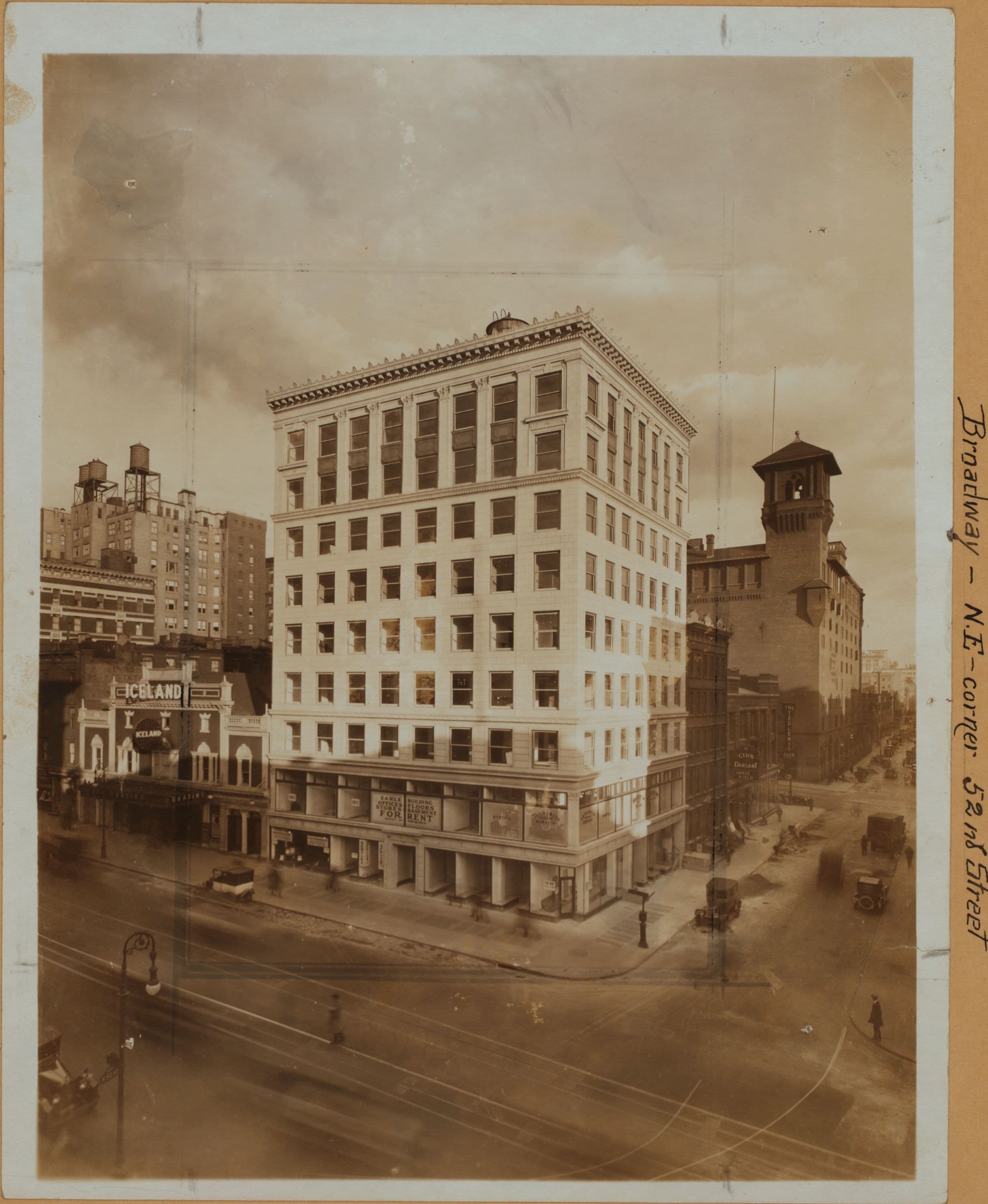 Manhattan: Broadway - 52nd Street