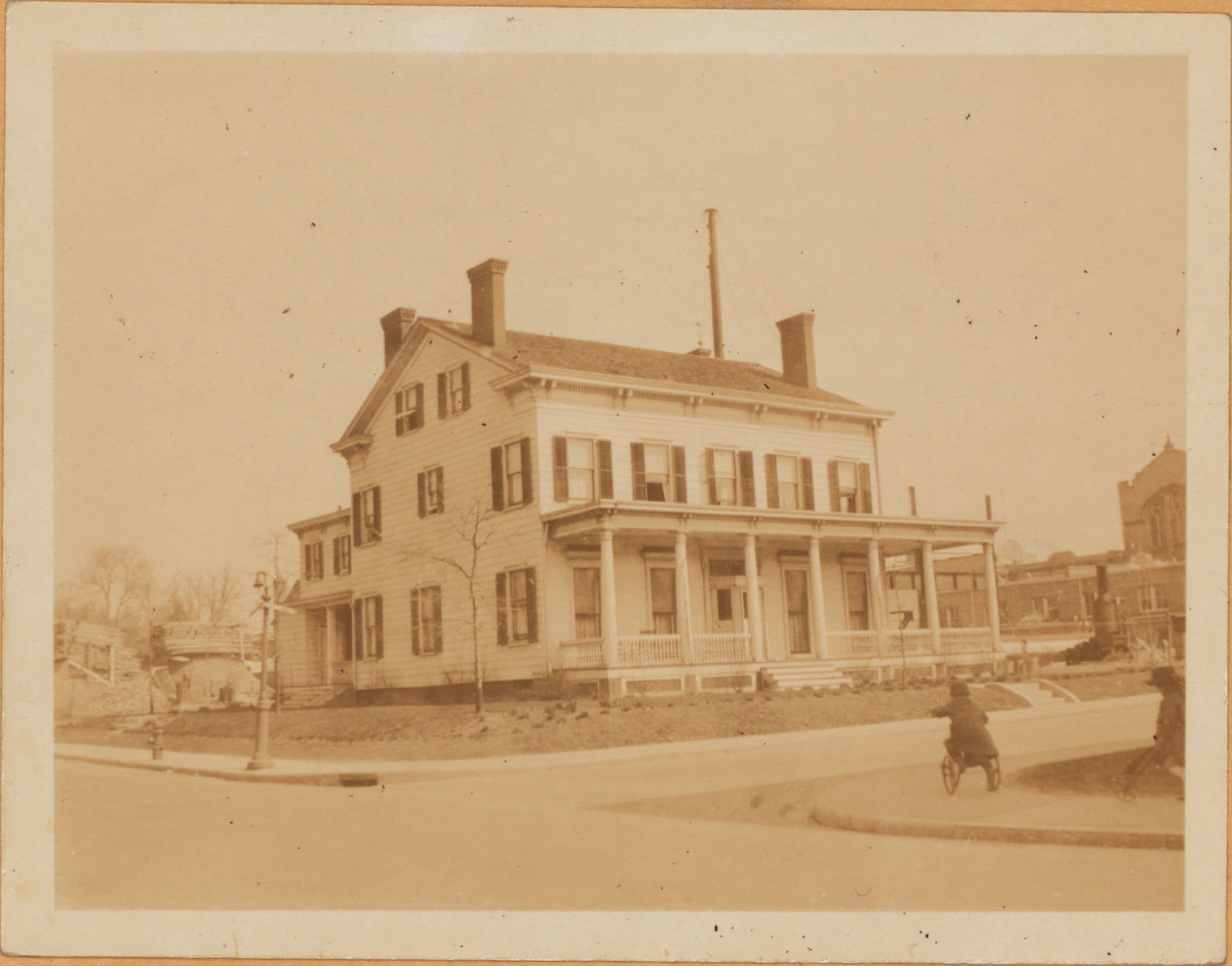 Brooklyn: 21st Street (East) - Kenmore Terrace