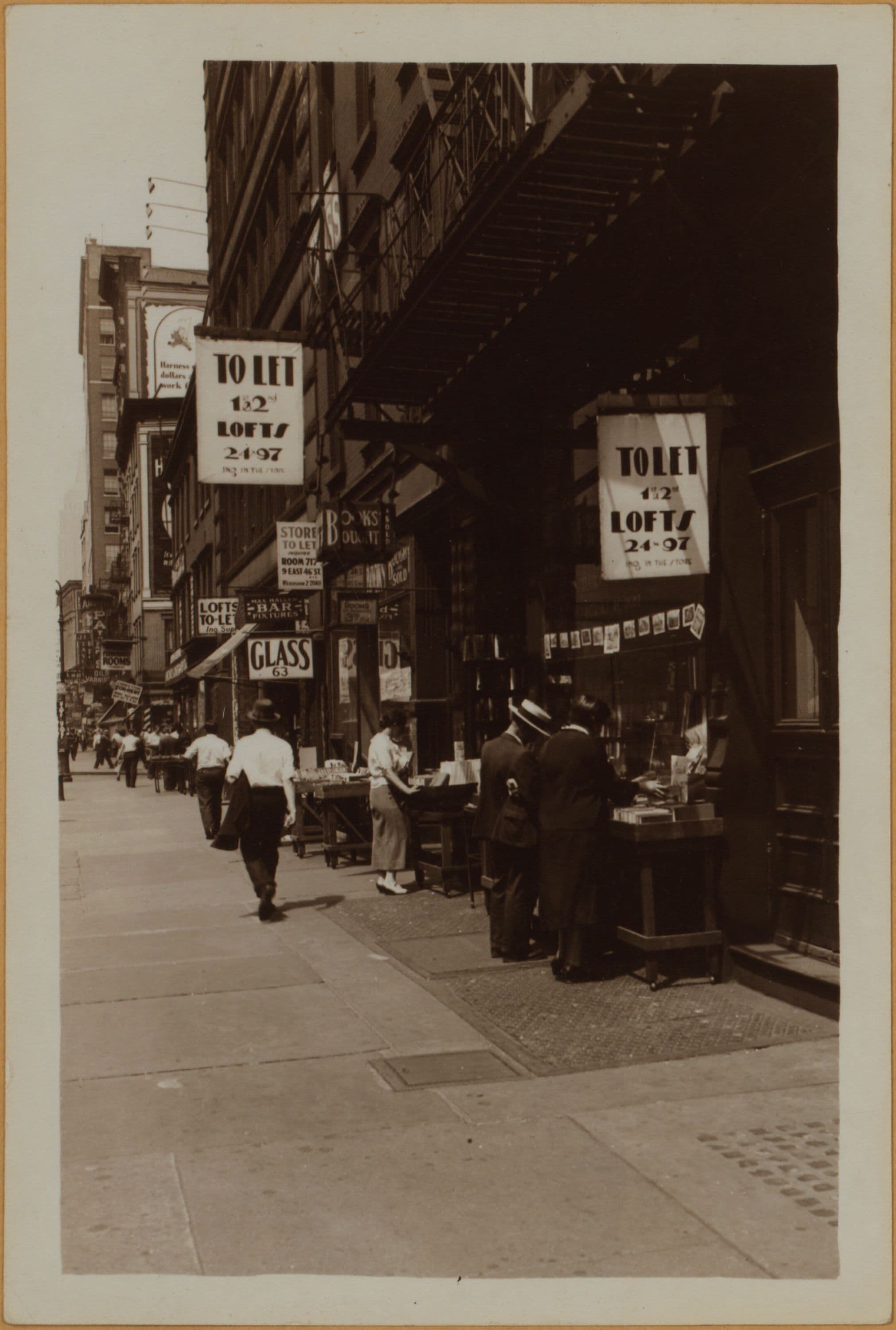 Manhattan: 4th Avenue - 9th Street (East)