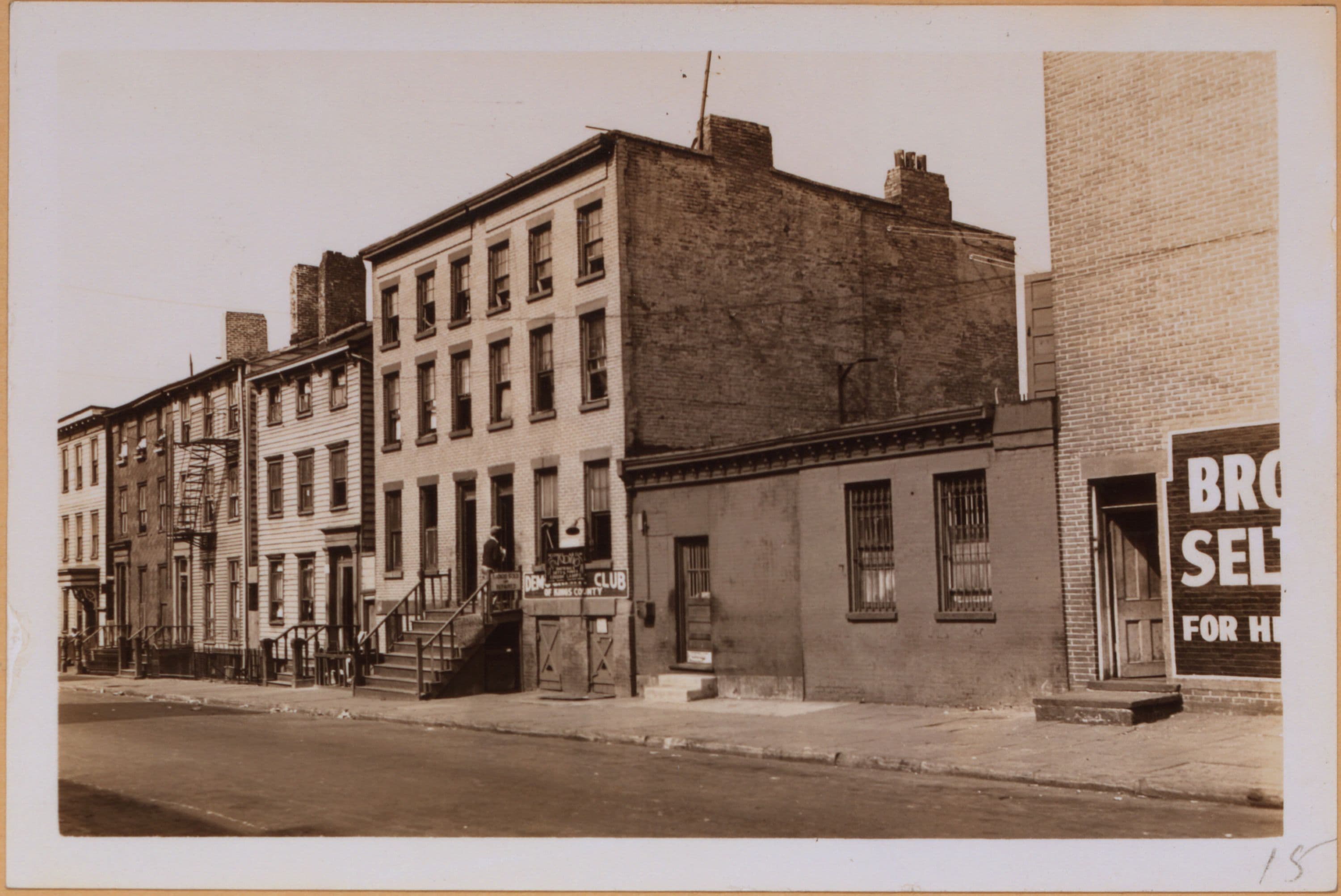 Brooklyn: Flatbush Avenue - DeKalb Avenue