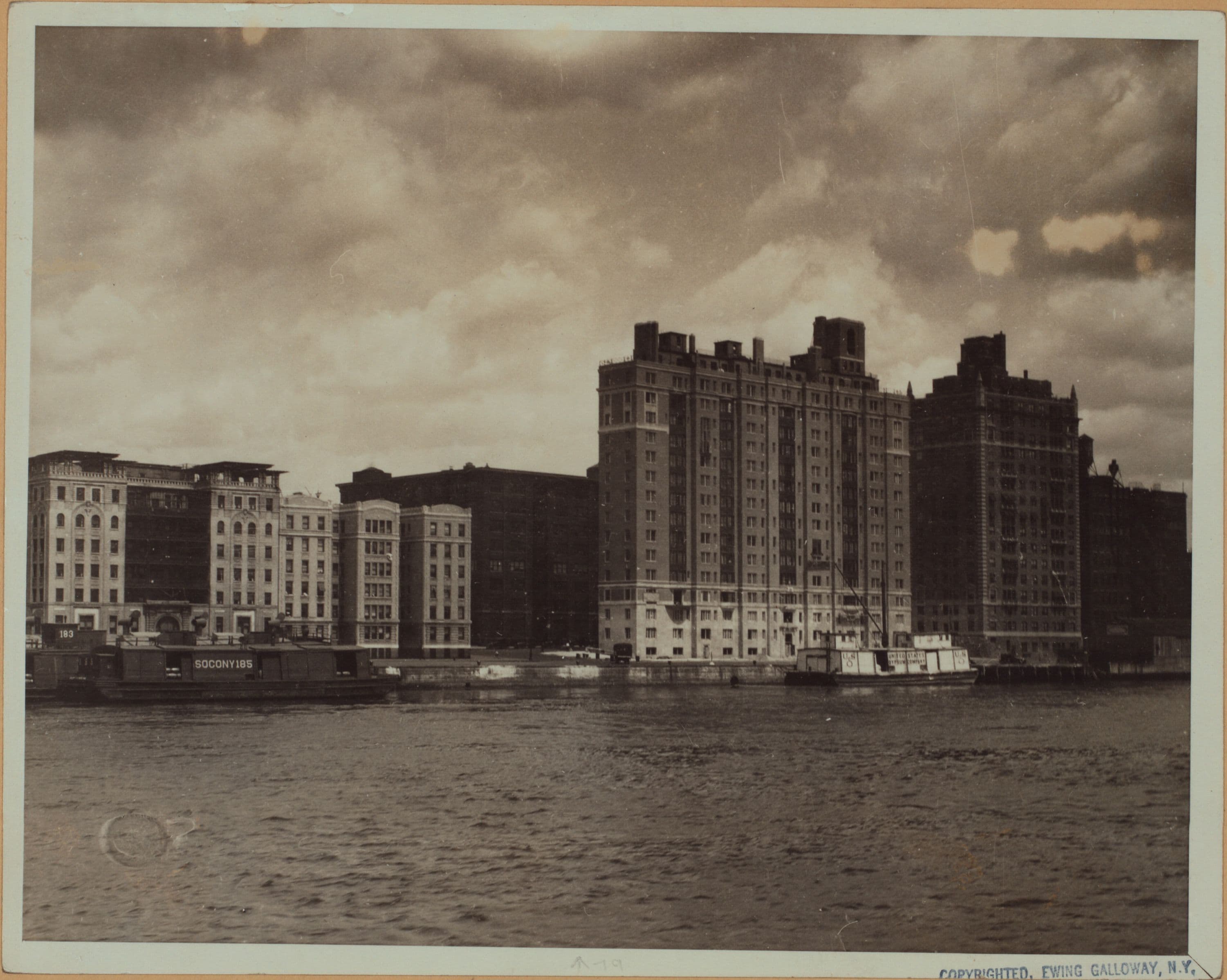 Manhattan: Marie Curie Avenue - 78th Street (East)