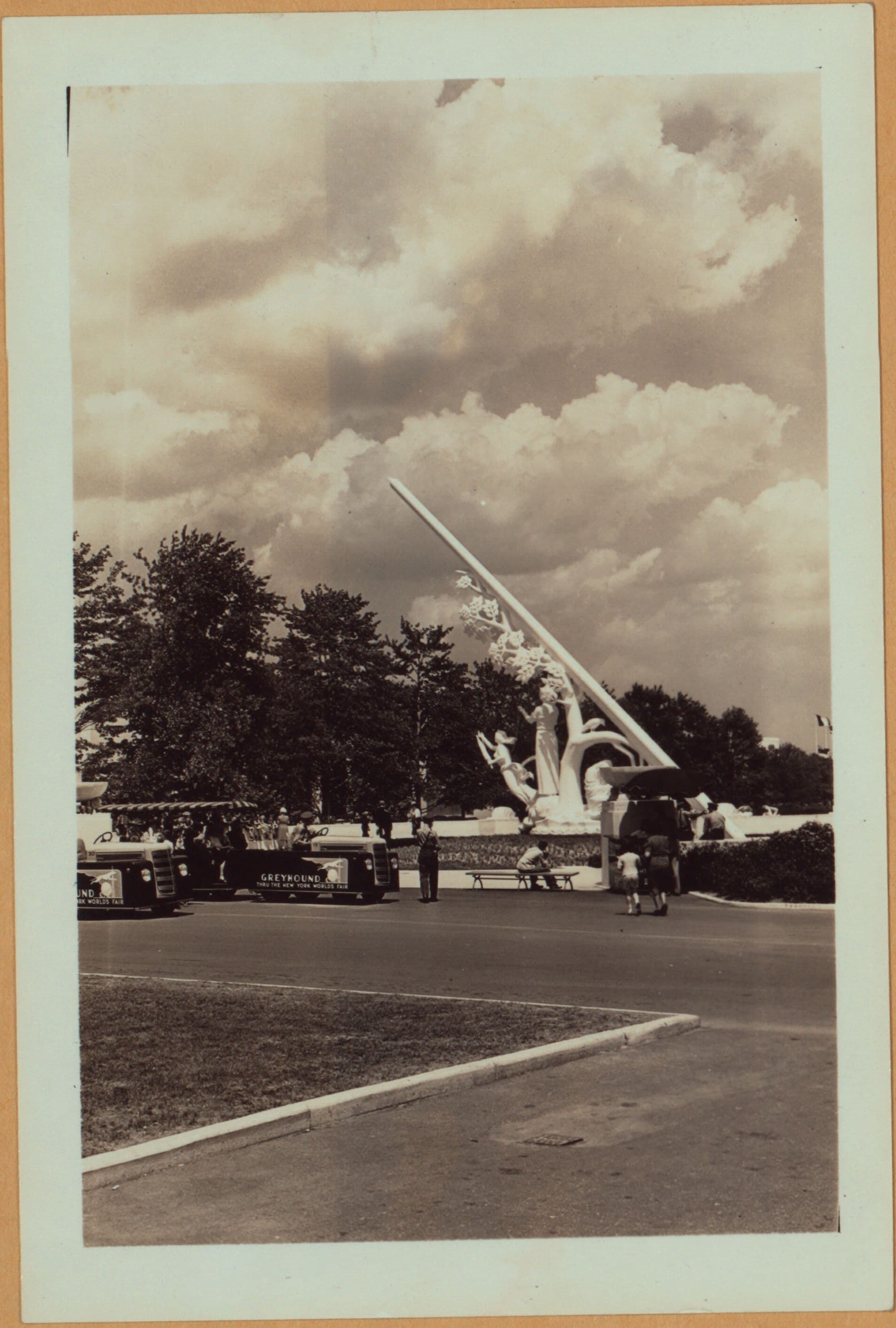 Queens: Flushing Meadow Park - [New York World's Fair of 1939-40.]