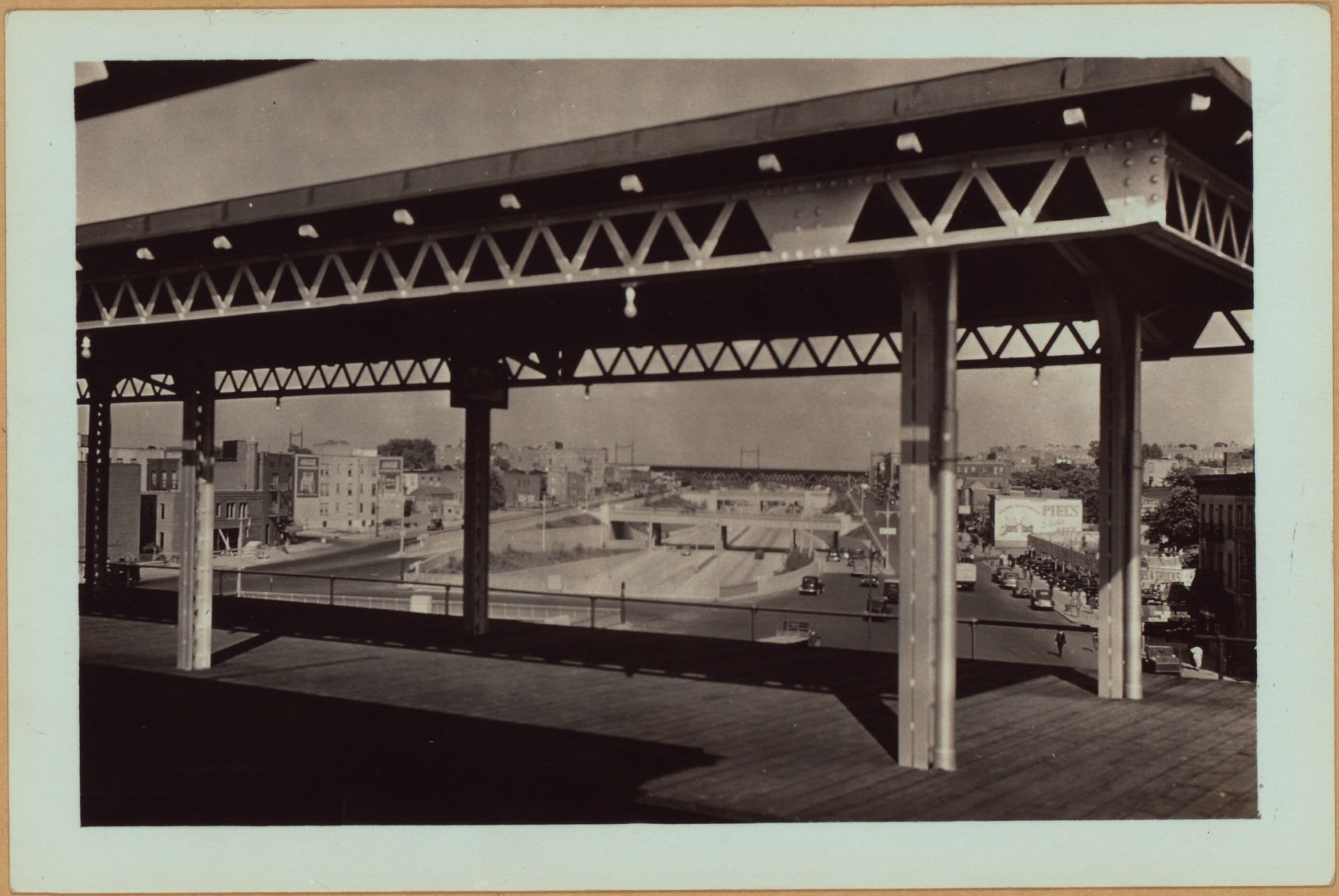 Queens: Grand Central Parkwa - 31st Street