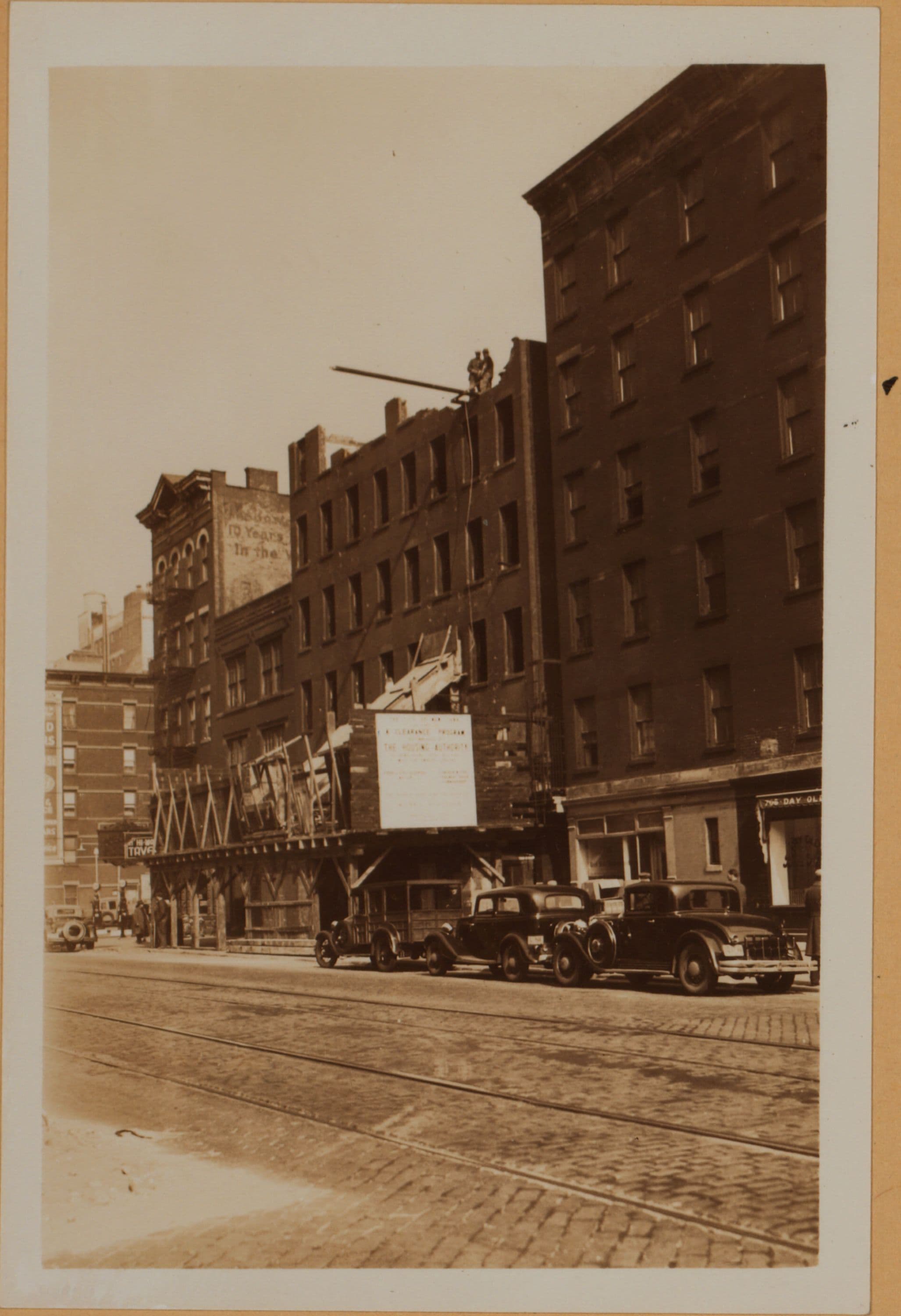 Manhattan: 11th Avenue - 50th Street (West)