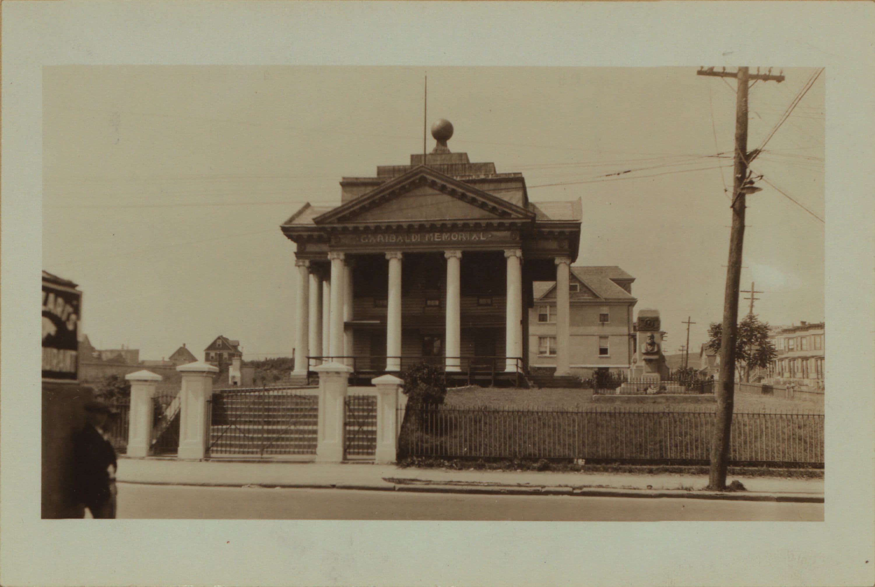 Richmond: Tompkins Avenue - Chestnut Avenue