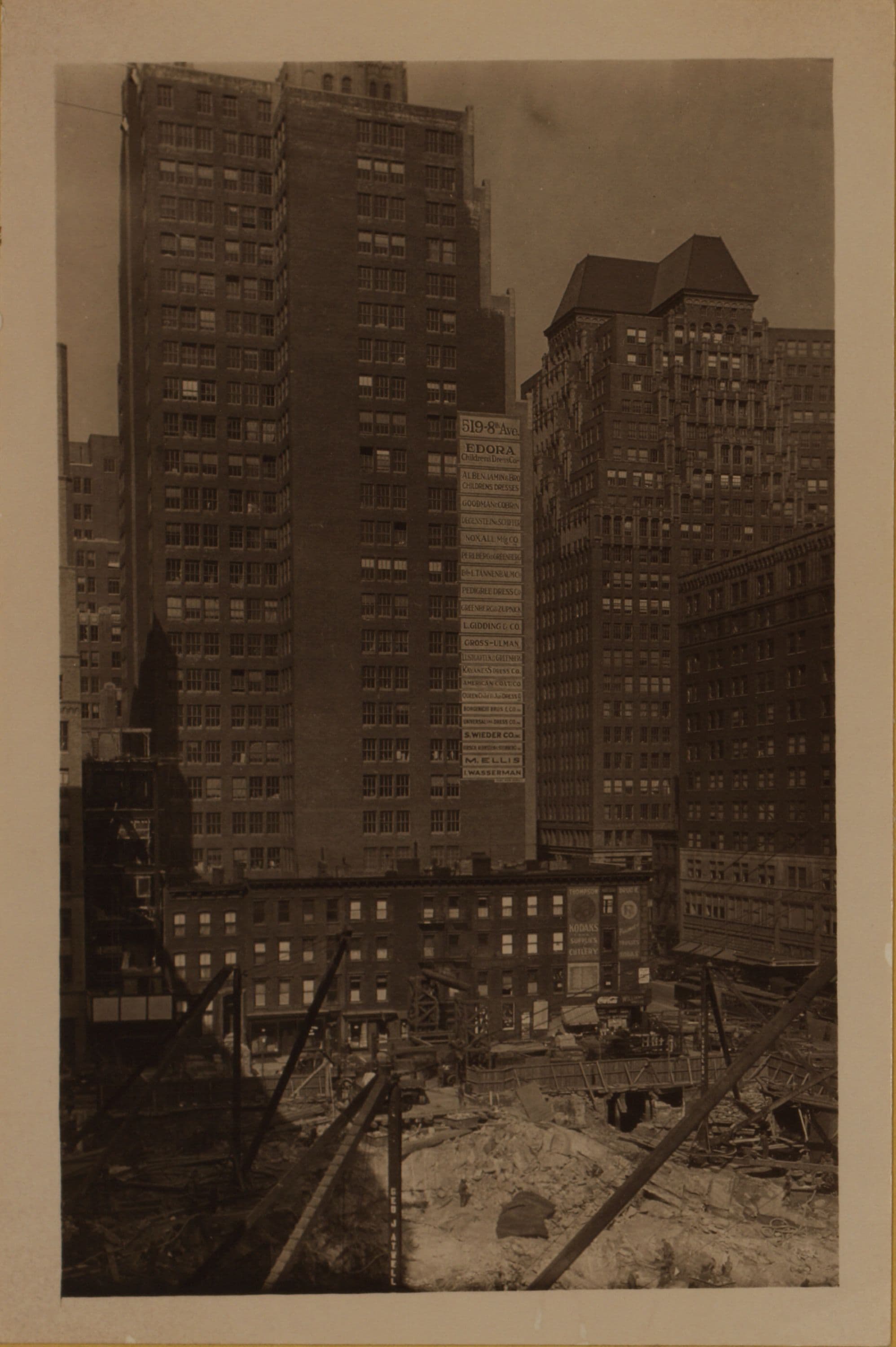 Manhattan: 8th Avenue - 34th Street