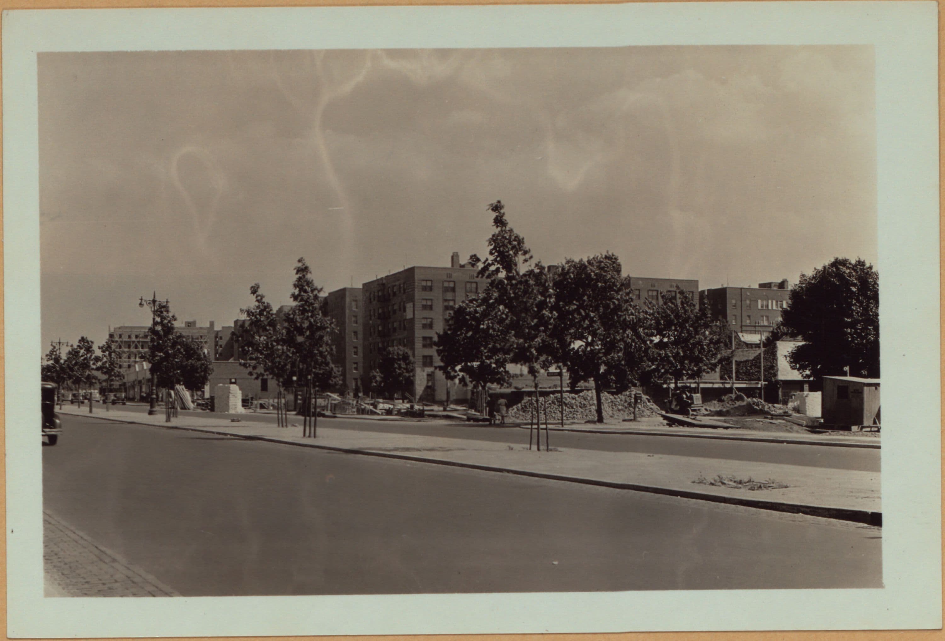 Queens: Queens Boulevard - 75th Road