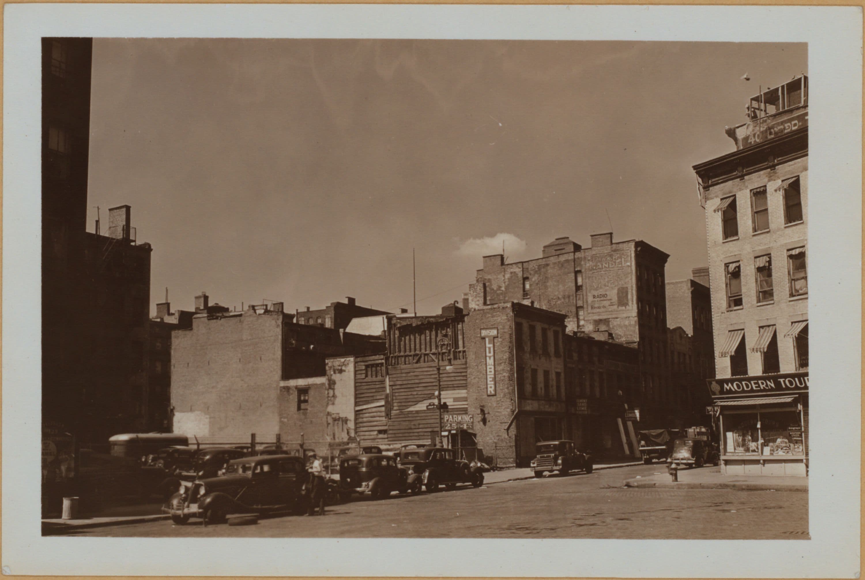 Manhattan: Division Street - Canal Street