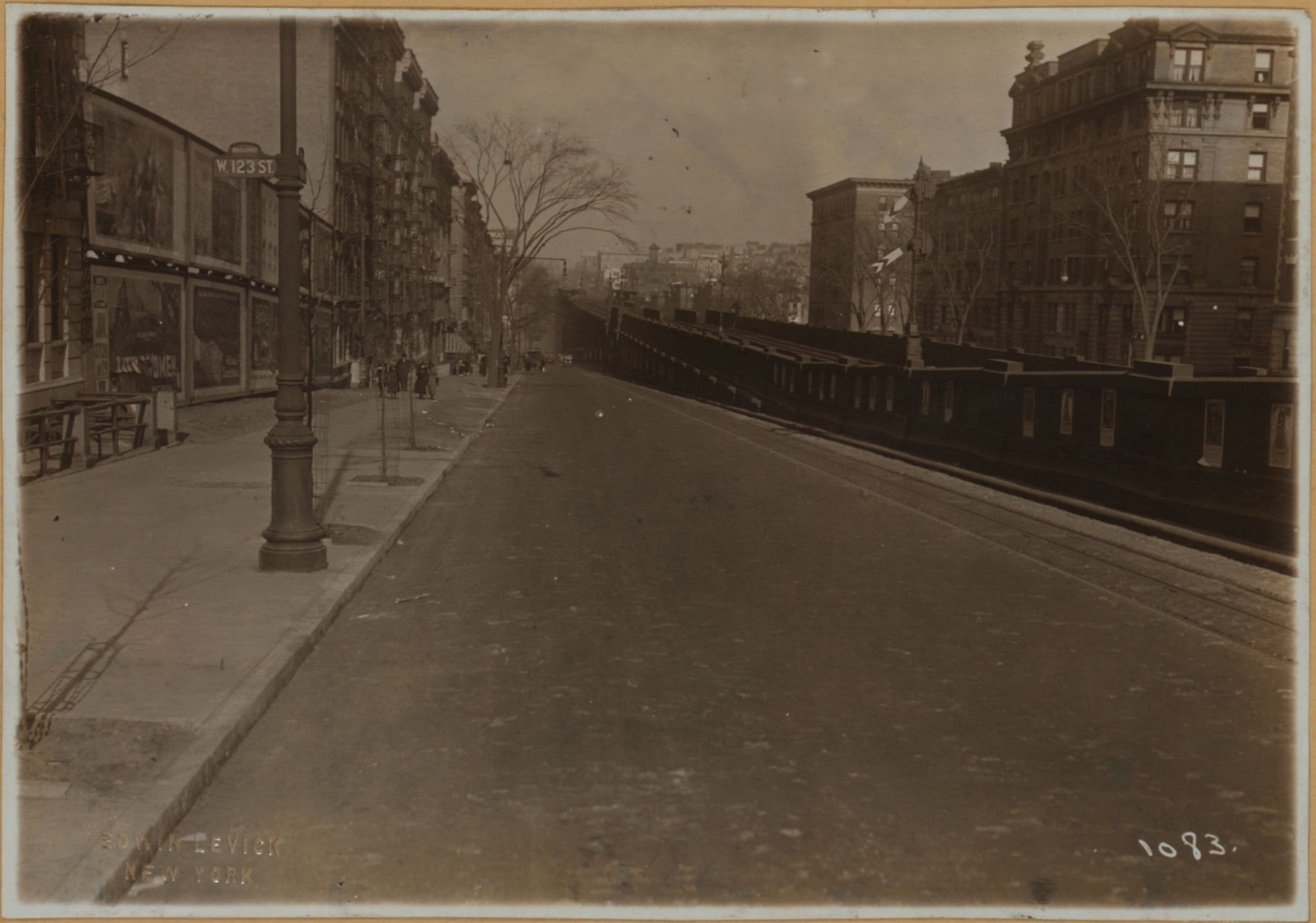 Manhattan: Broadway - 123rd Street