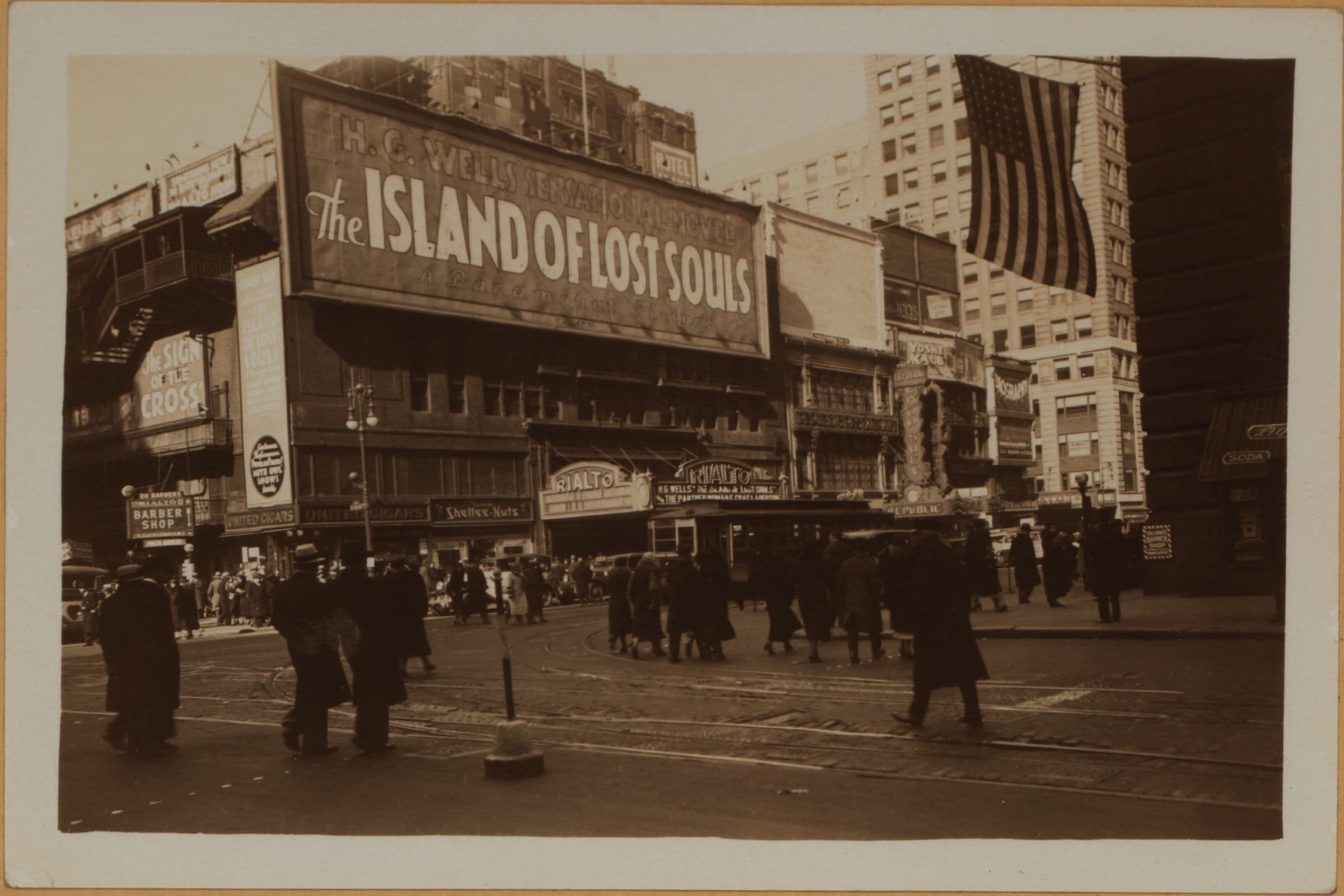 Manhattan: 7th Avenue - 42nd Street (West), 1933–1935