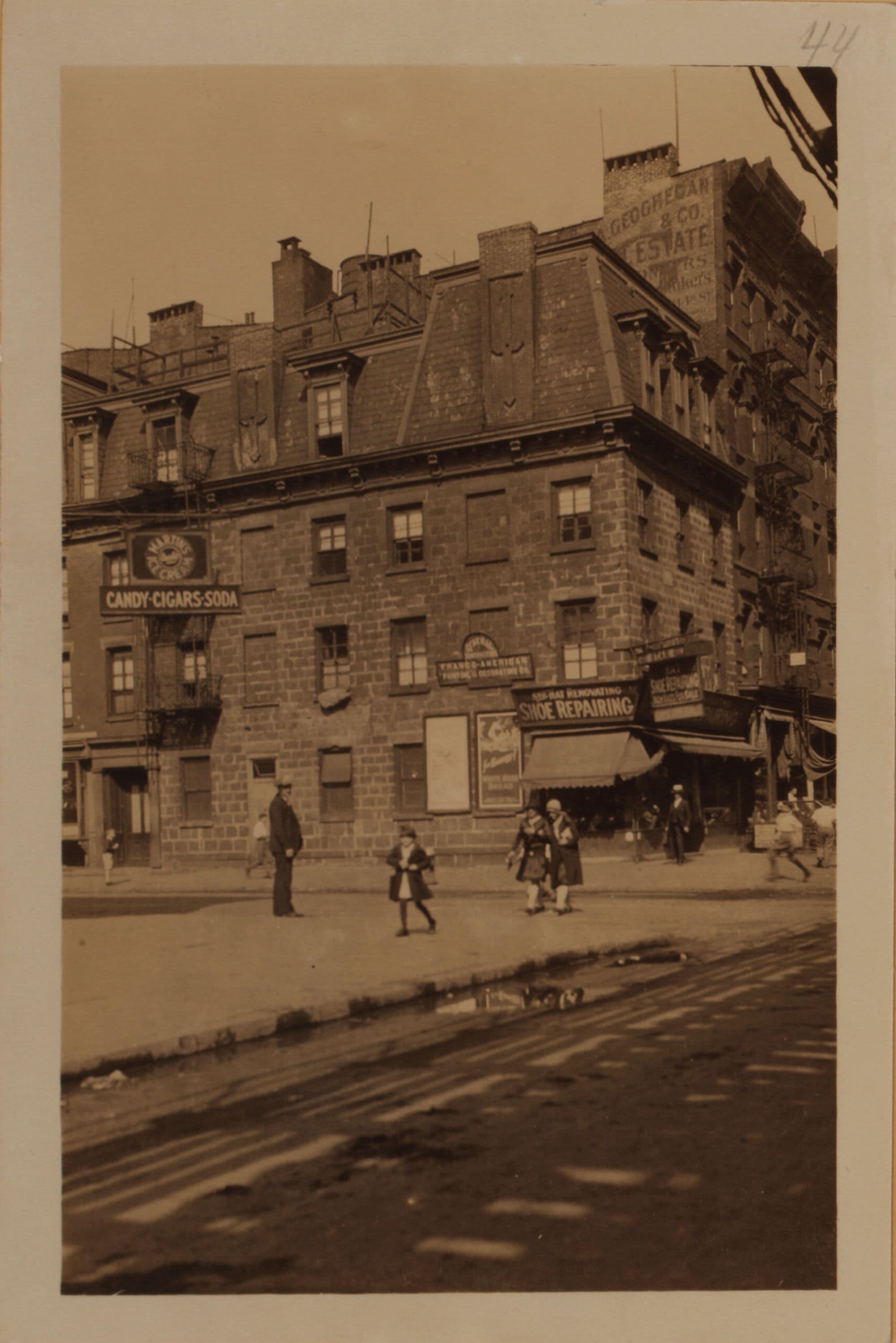 Manhattan: 9th Avenue - 35th Street (West)