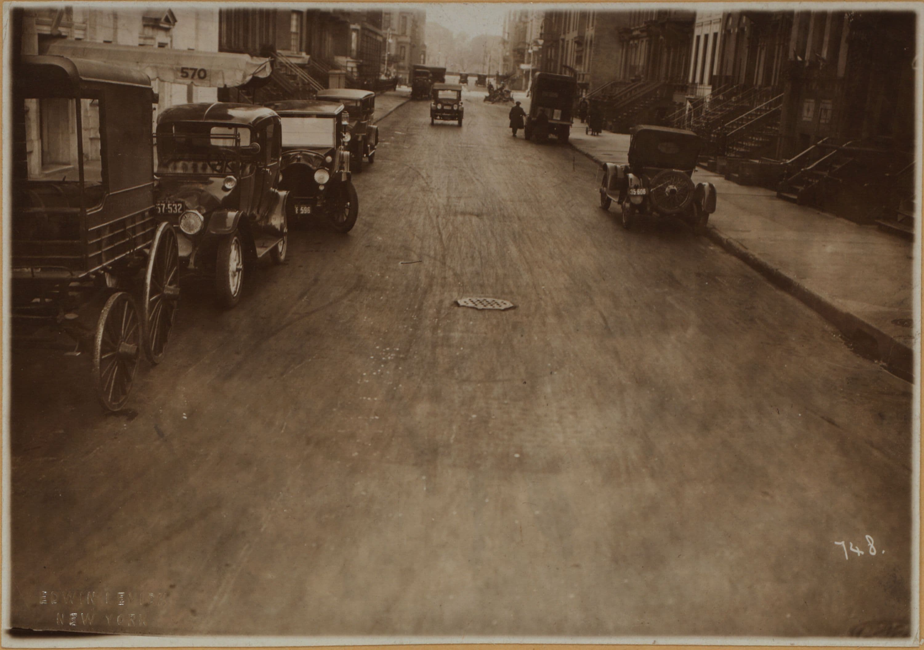 Manhattan: 63rd Street - Madison Avenue, 1918