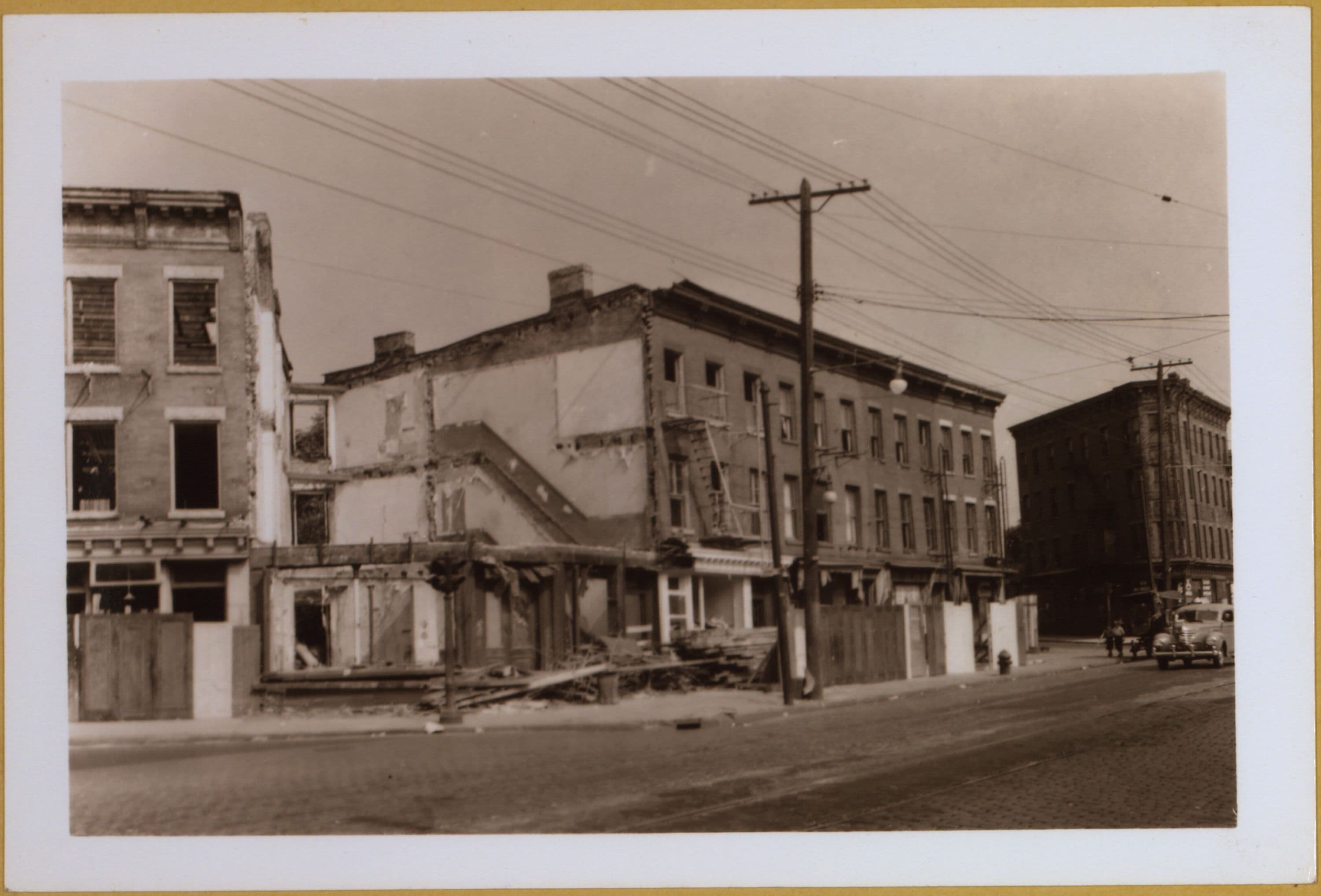 Brooklyn: Hamilton Avenue - Henry Street