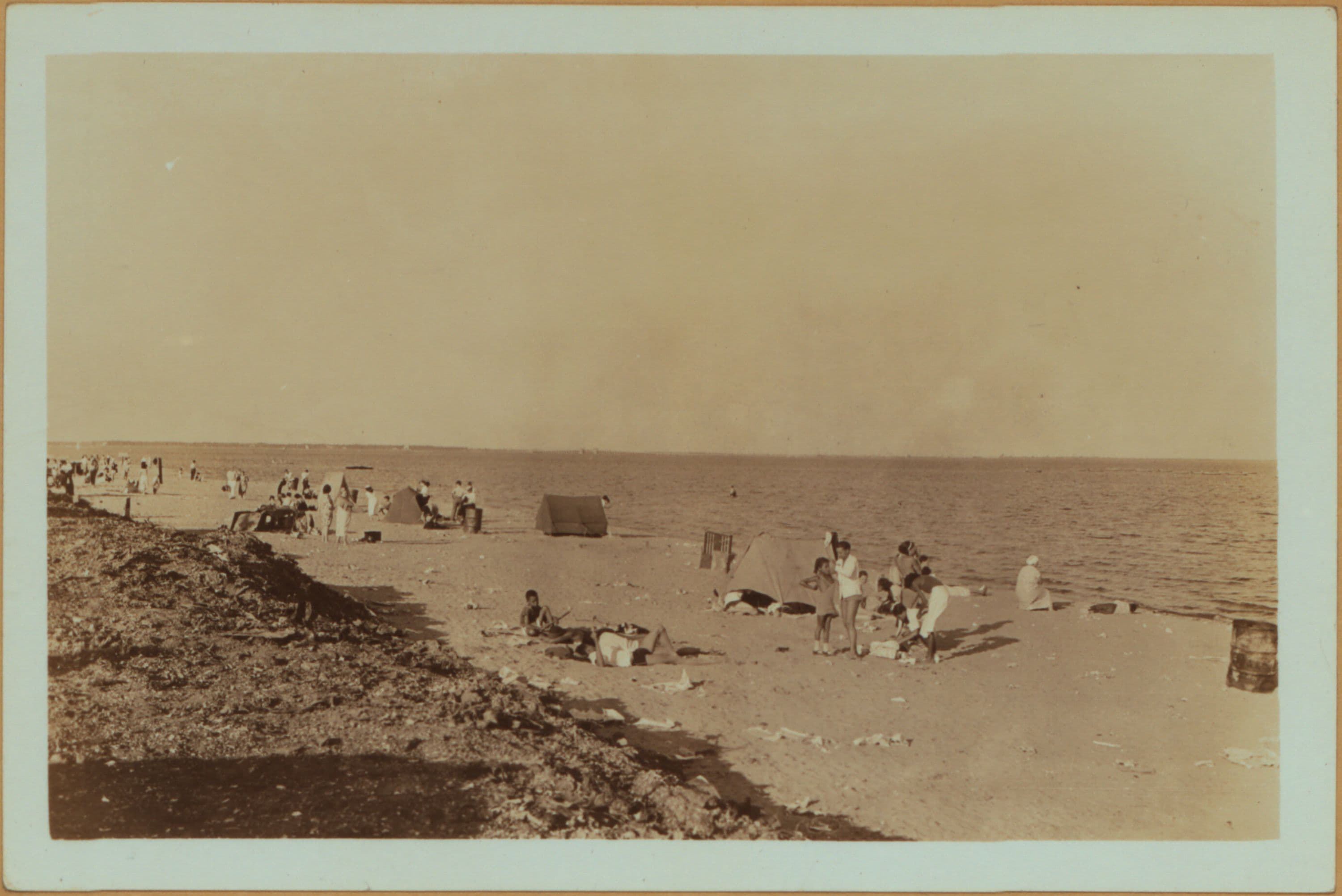Brooklyn - Canarsie Beach - Rockaway Parkway.